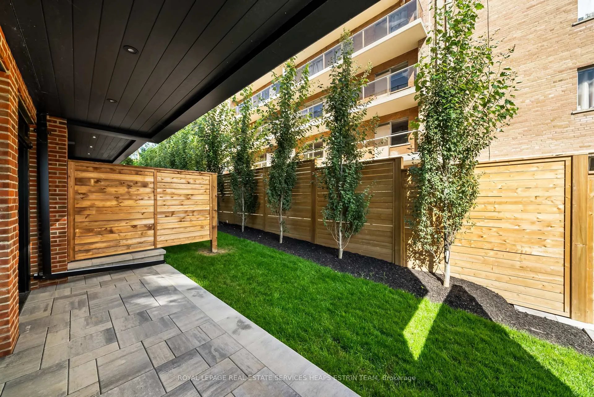 Photo 44 of 38 Evergreen Gardens, Toronto, Leaside — HOMEH