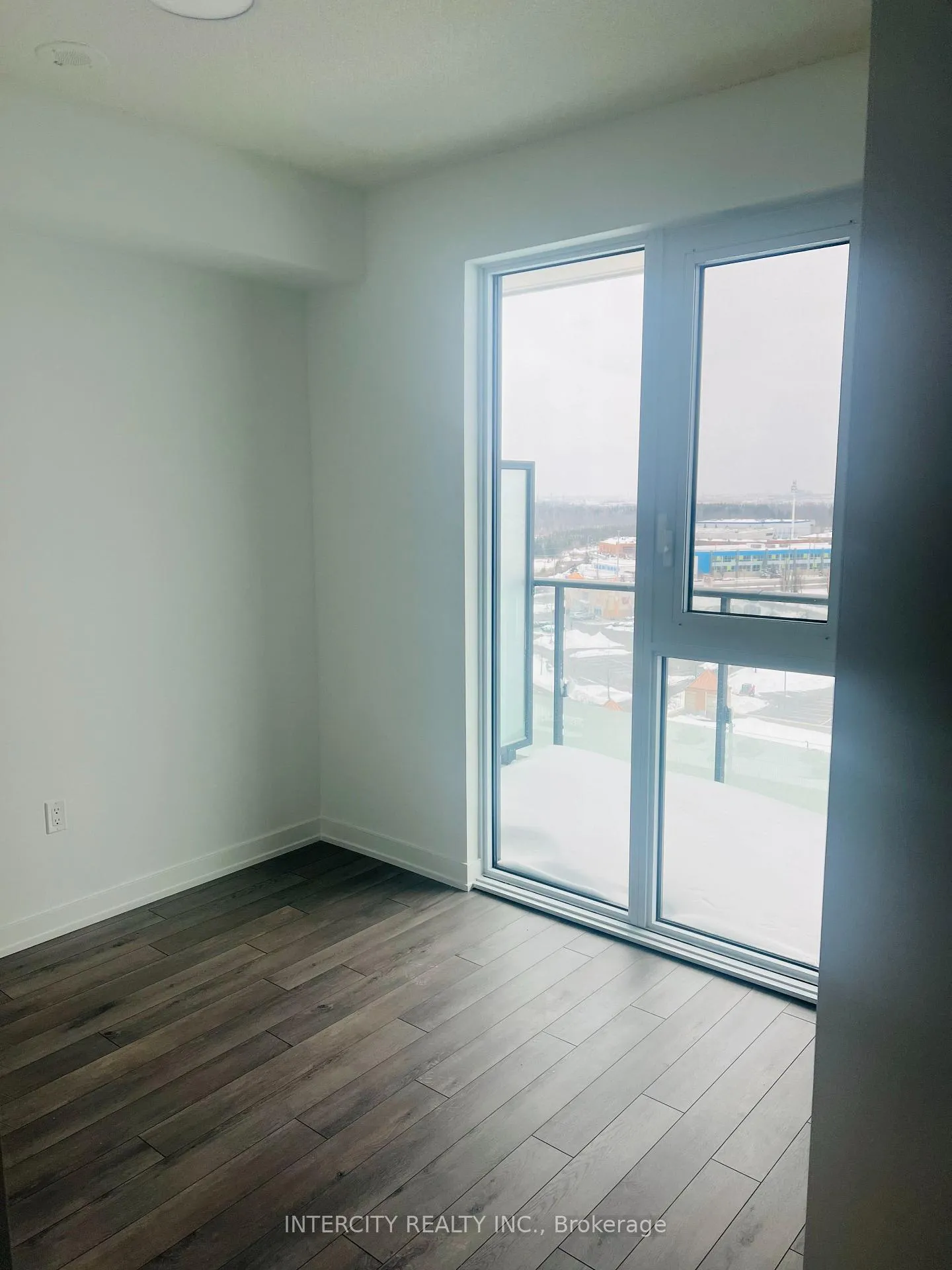 Photo 8 of Unit 716, 15 Skyridge Drive, Brampton, Bram East — HOMEH
