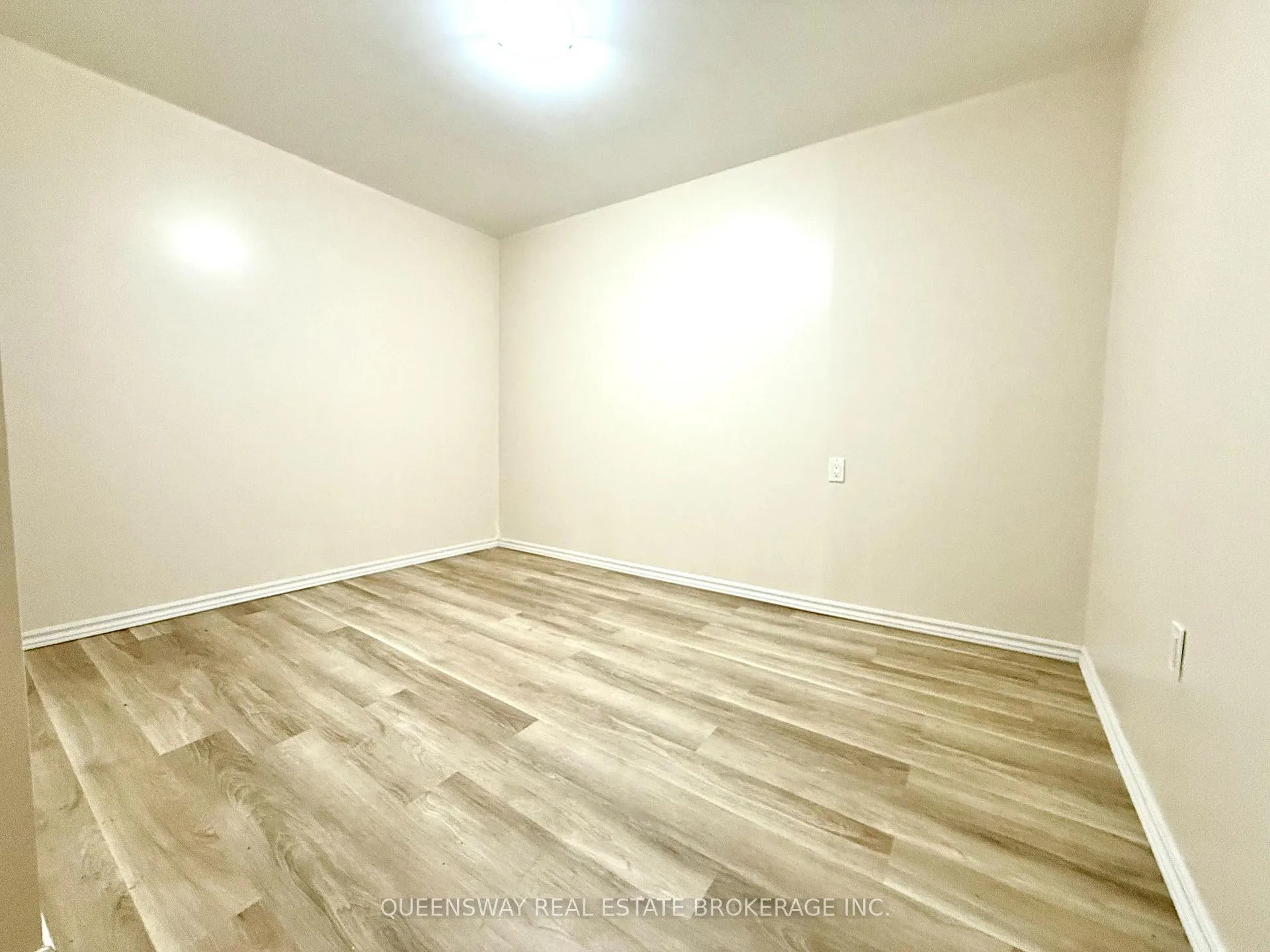 Photo 2 of 2-51 Admiral Road, Ajax, South East — HOMEH