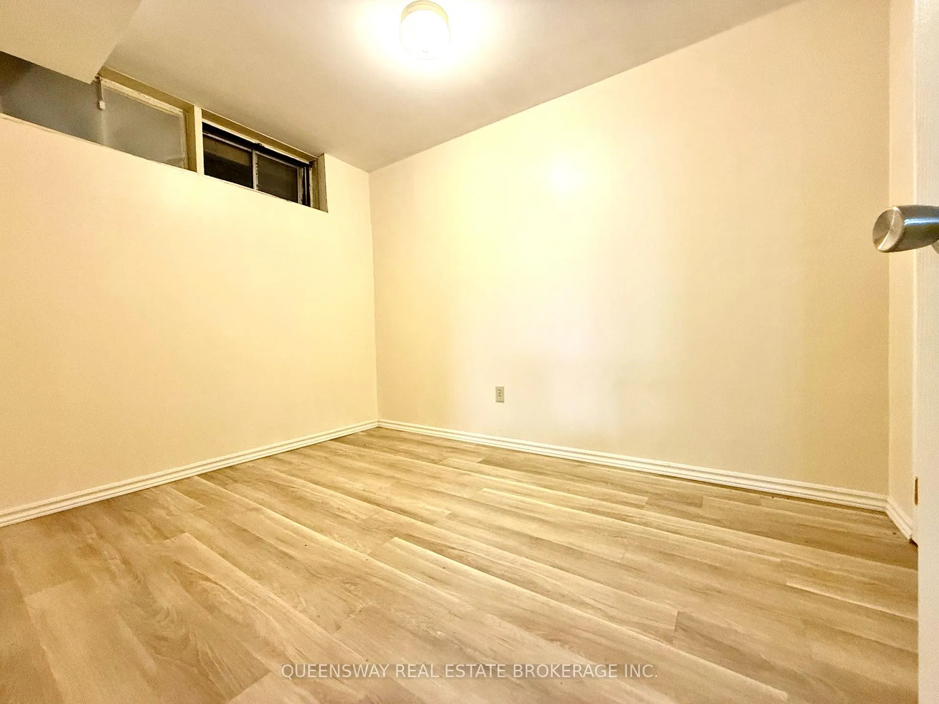 Photo 6 of 2-51 Admiral Road, Ajax, South East — HOMEH