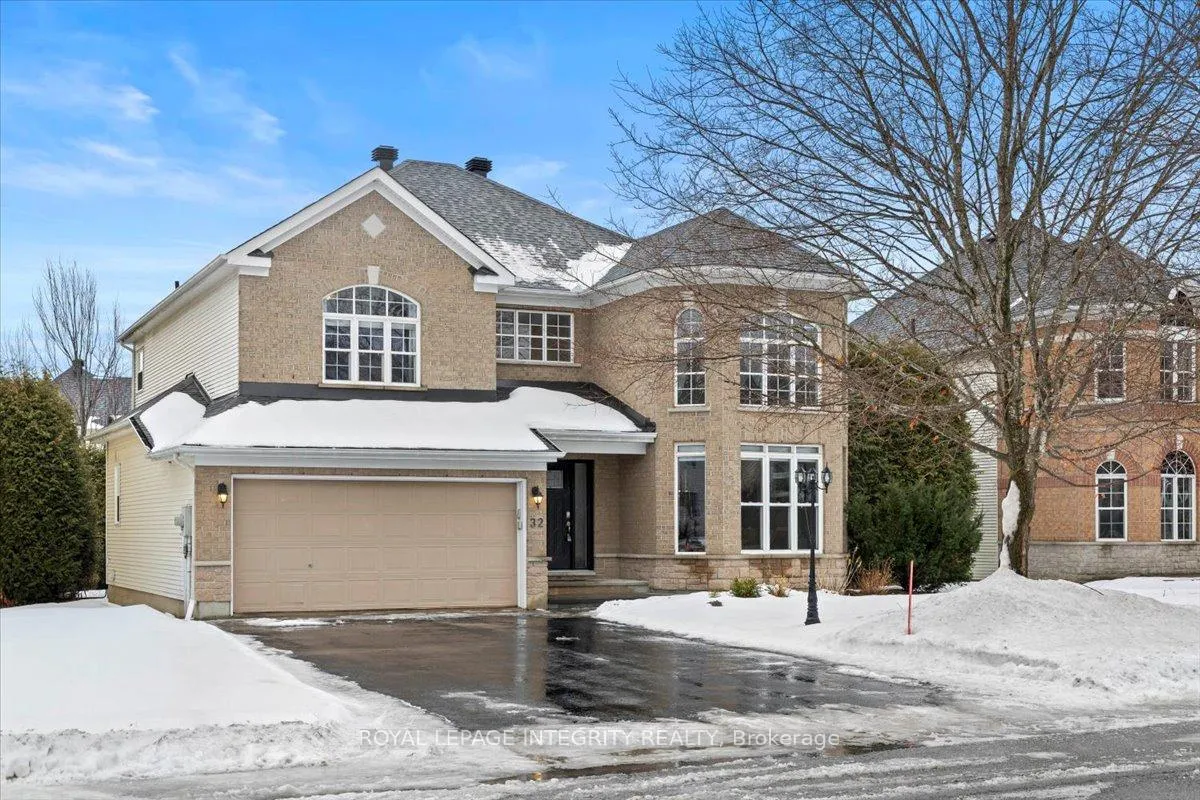 Photo 2 of 32 Eliza Crescent, Ottawa, Stittsville (South) — HOMEH