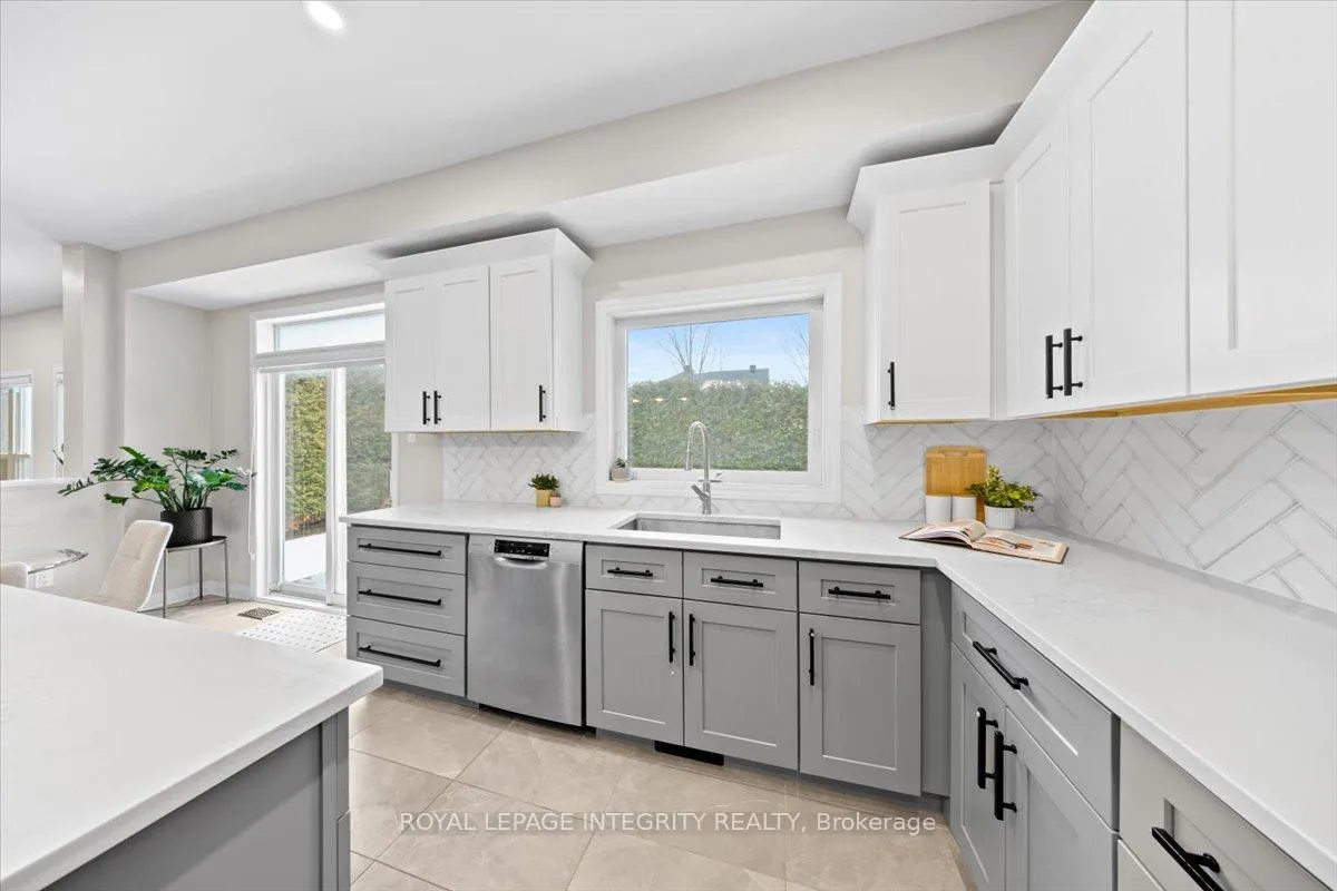 Photo 17 of 32 Eliza Crescent, Ottawa, Stittsville (South) — HOMEH