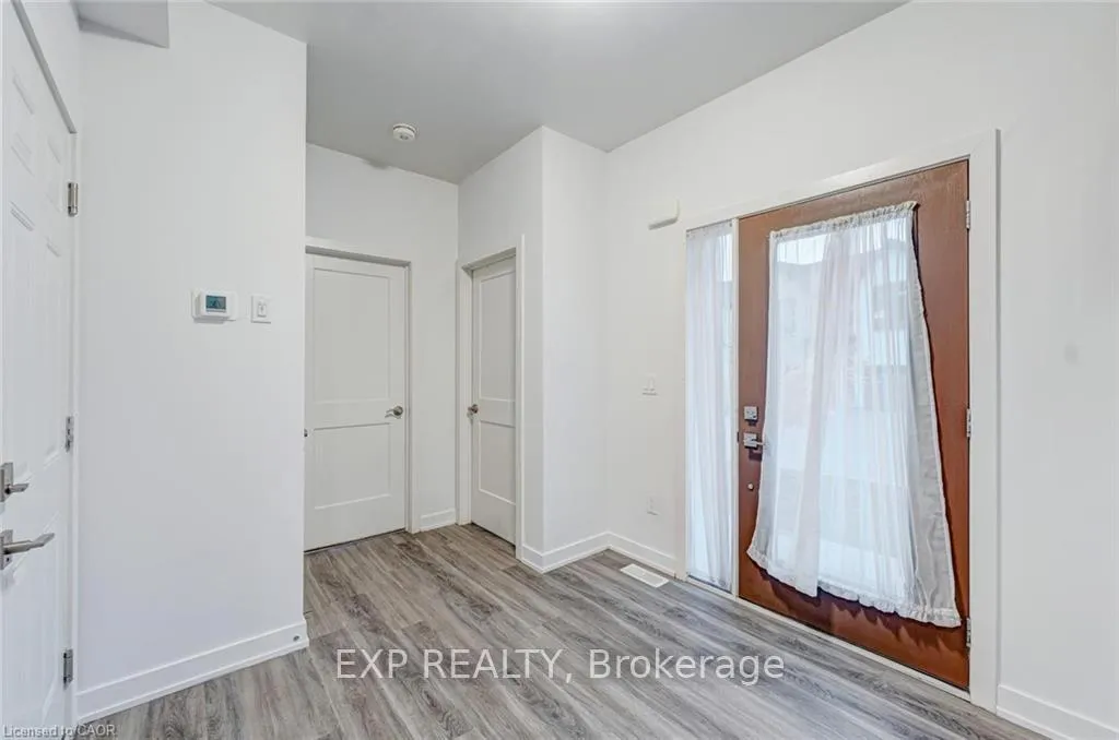 Photo 5 of Unit 40, 110 Fergus Avenue, Kitchener — HOMEH