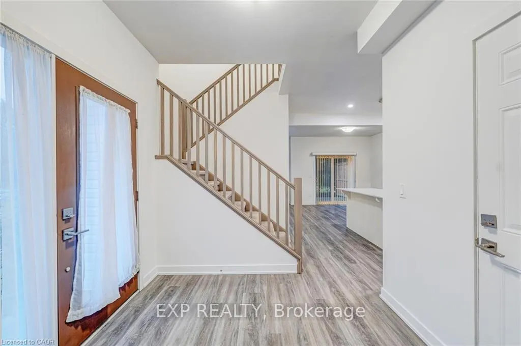 Photo 6 of Unit 40, 110 Fergus Avenue, Kitchener — HOMEH