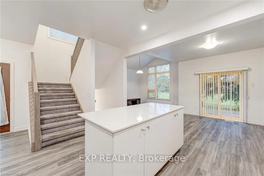 Photo 7 of Unit 40, 110 Fergus Avenue, Kitchener — HOMEH