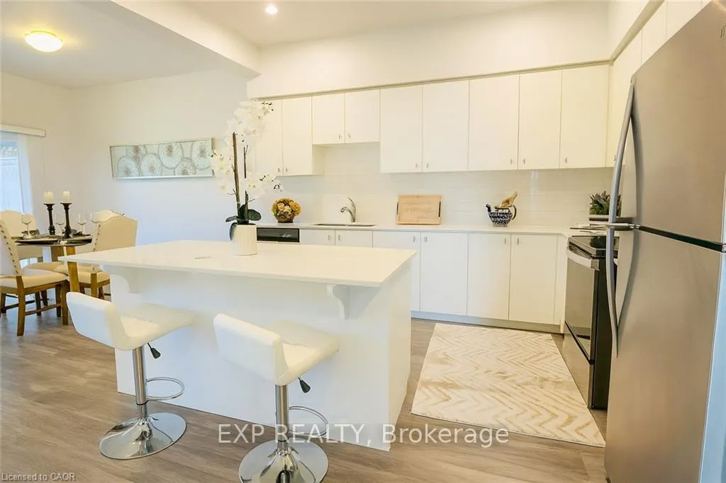 Photo 8 of Unit 40, 110 Fergus Avenue, Kitchener — HOMEH