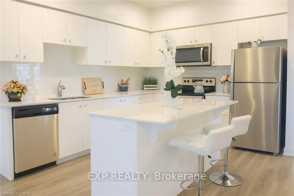 Photo 10 of Unit 40, 110 Fergus Avenue, Kitchener — HOMEH