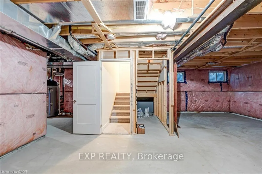 Photo 31 of Unit 40, 110 Fergus Avenue, Kitchener — HOMEH
