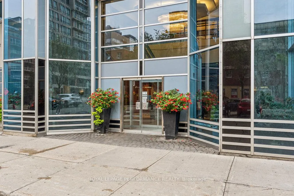 Photo 2 of Unit 405, 160 George Street, Ottawa, Lower Town/Byward Market — HOMEH