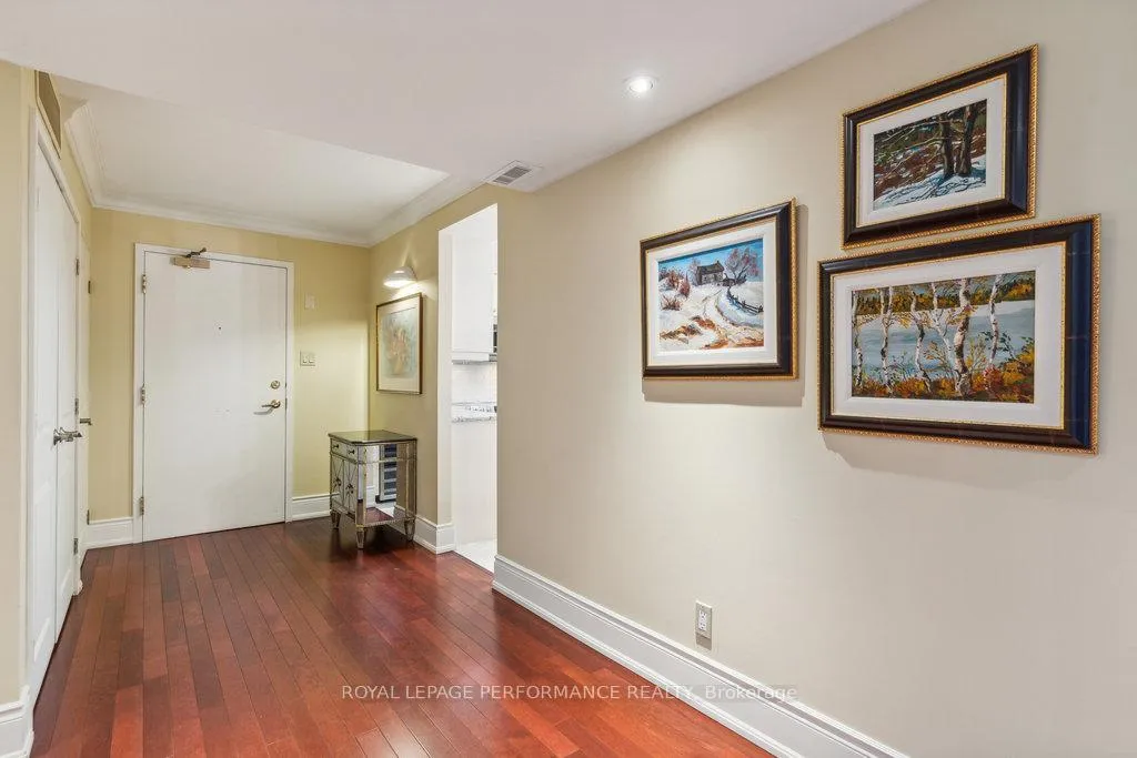 Photo 5 of Unit 405, 160 George Street, Ottawa, Lower Town/Byward Market — HOMEH