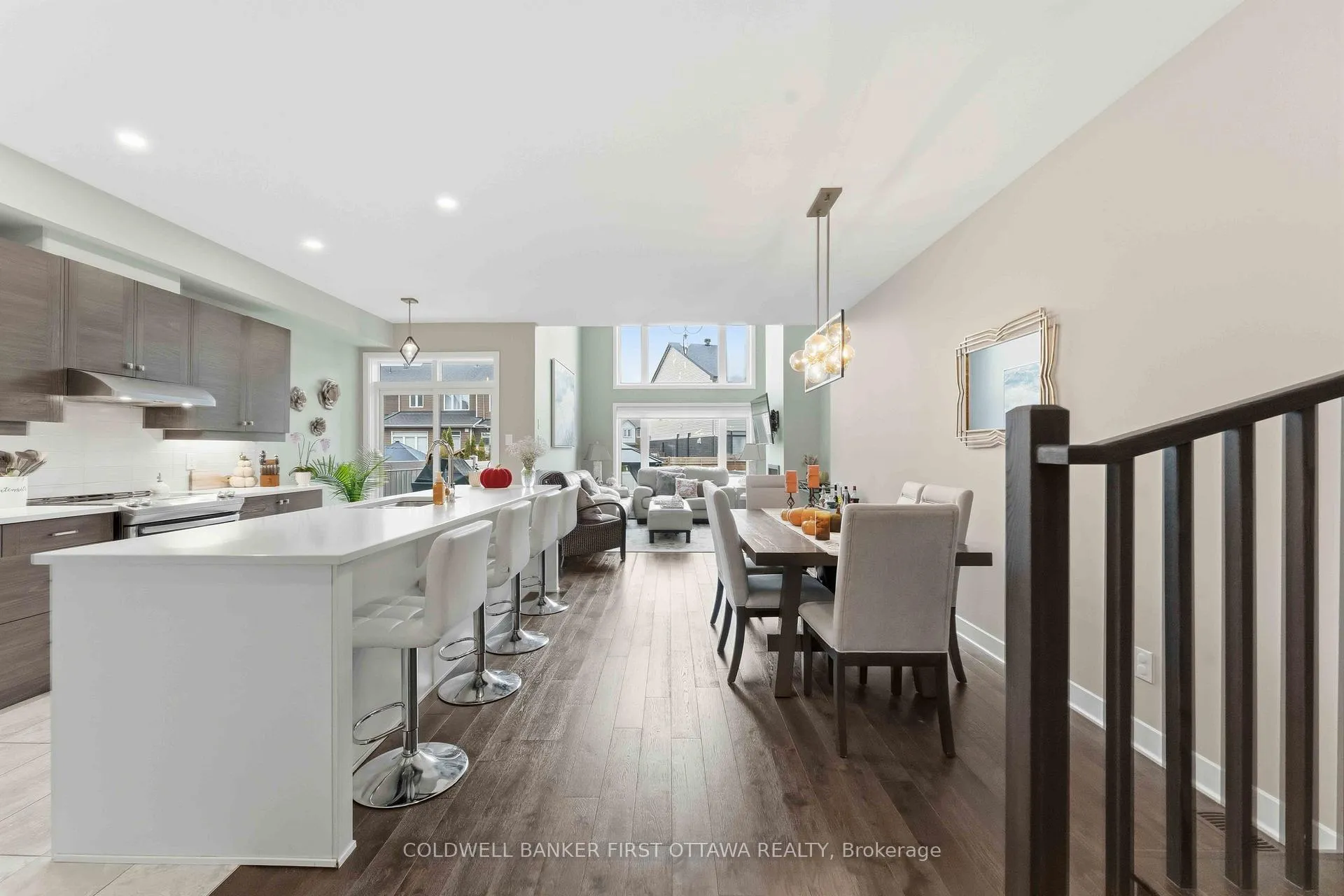 Photo 18 of 542 Borbridge Avenue, Ottawa, Riverside South/Gloucester Glen — HOMEH
