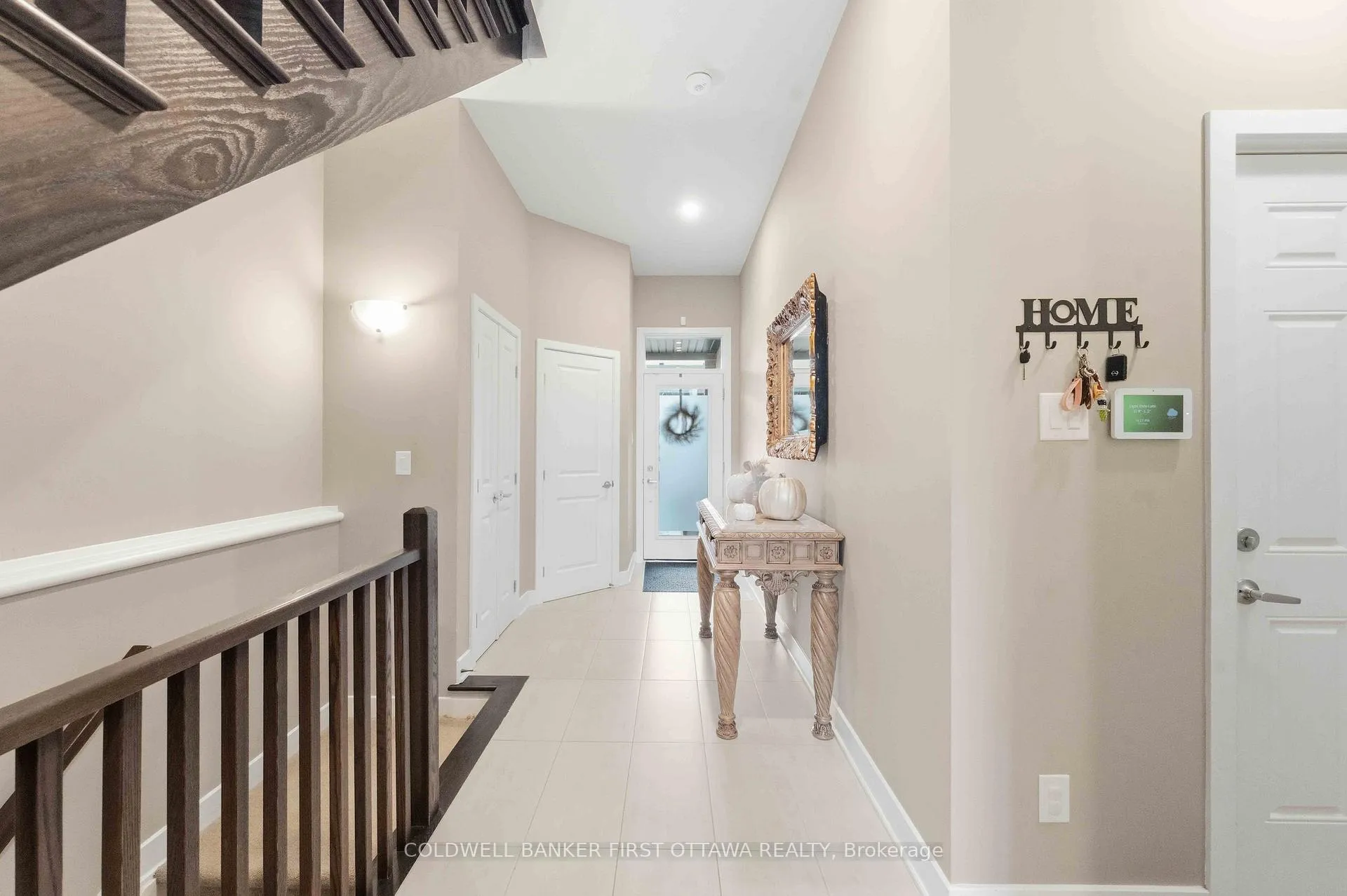 Photo 19 of 542 Borbridge Avenue, Ottawa, Riverside South/Gloucester Glen — HOMEH