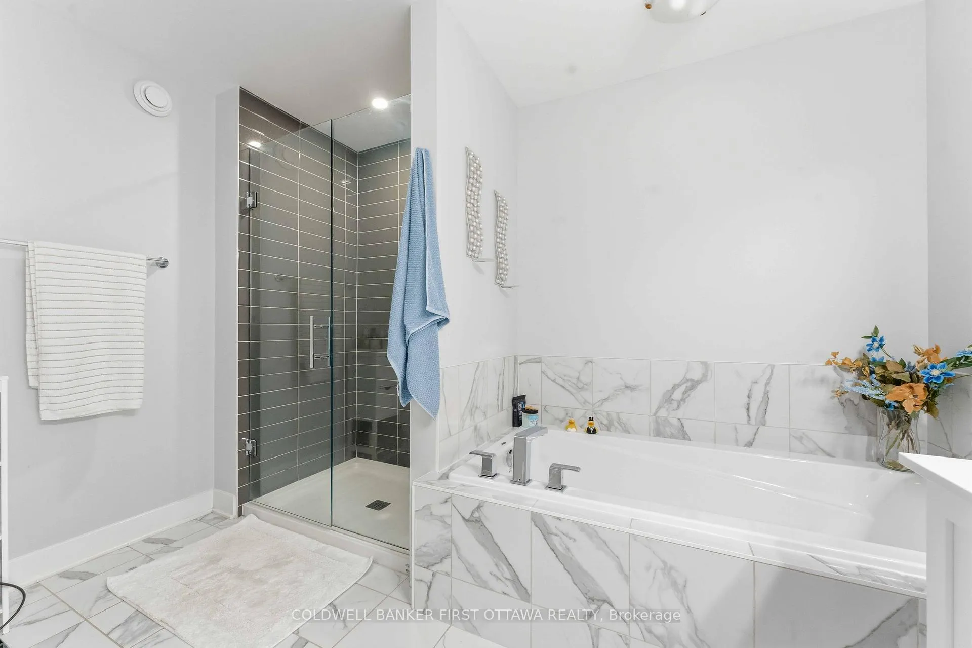 Photo 34 of 542 Borbridge Avenue, Ottawa, Riverside South/Gloucester Glen — HOMEH
