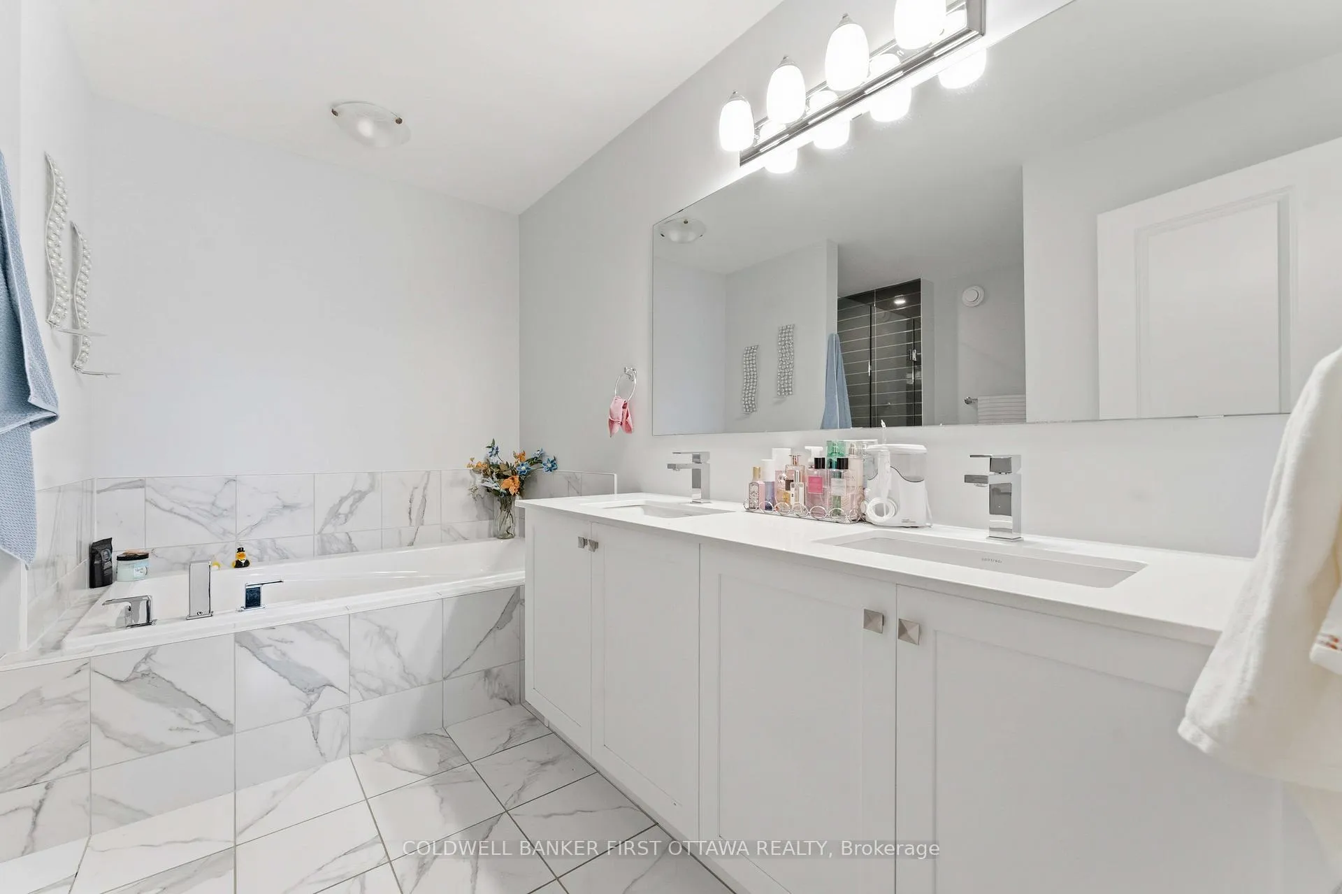 Photo 35 of 542 Borbridge Avenue, Ottawa, Riverside South/Gloucester Glen — HOMEH
