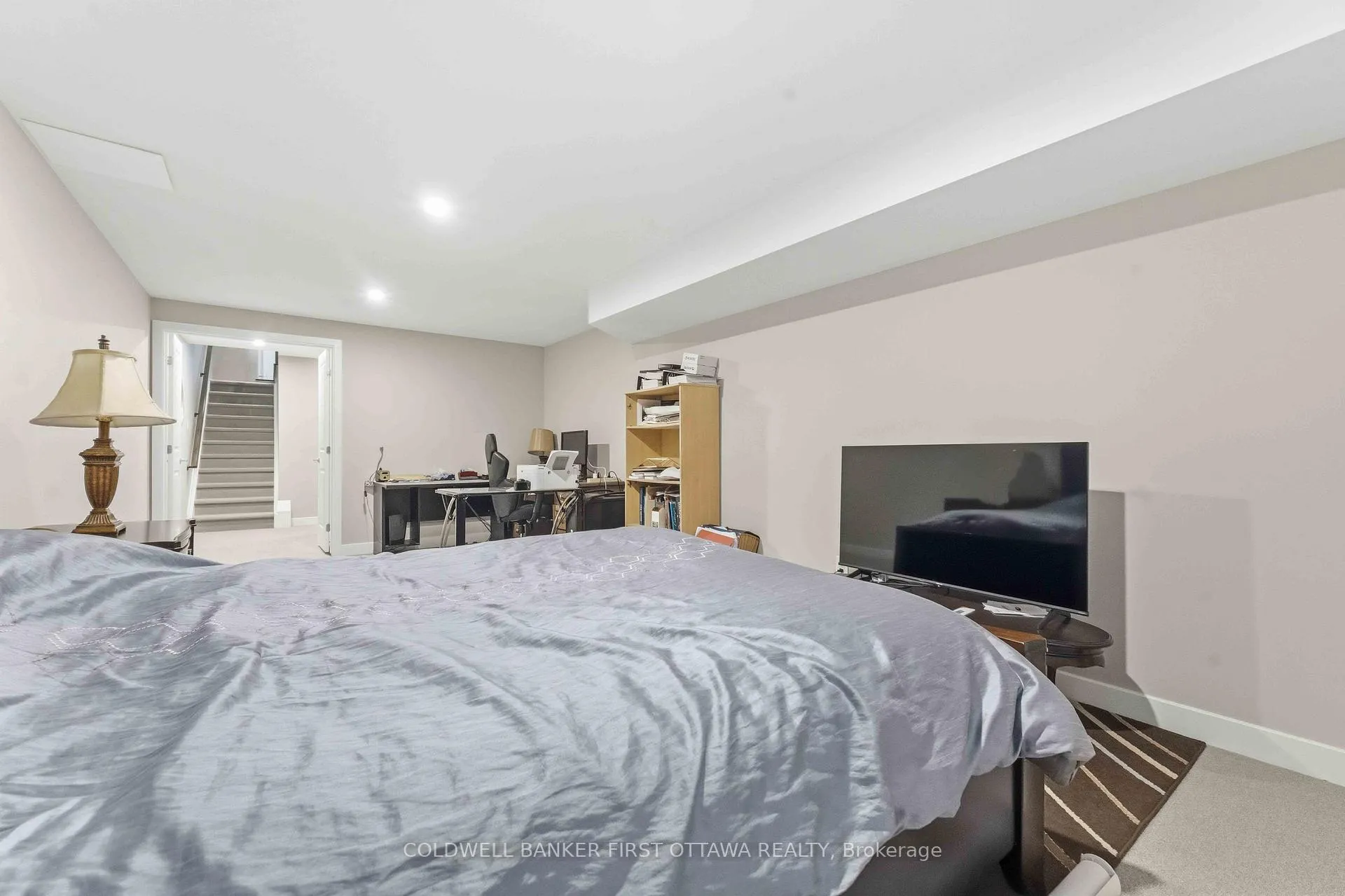 Photo 41 of 542 Borbridge Avenue, Ottawa, Riverside South/Gloucester Glen — HOMEH