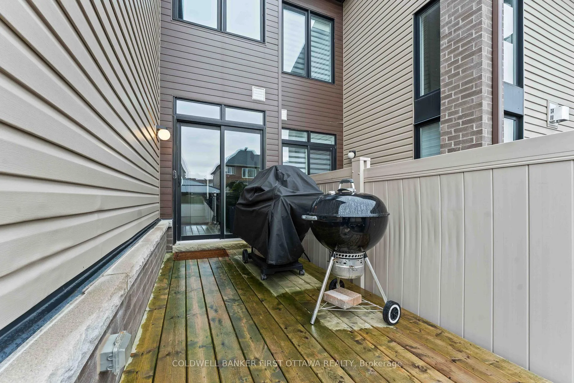 Photo 47 of 542 Borbridge Avenue, Ottawa, Riverside South/Gloucester Glen — HOMEH