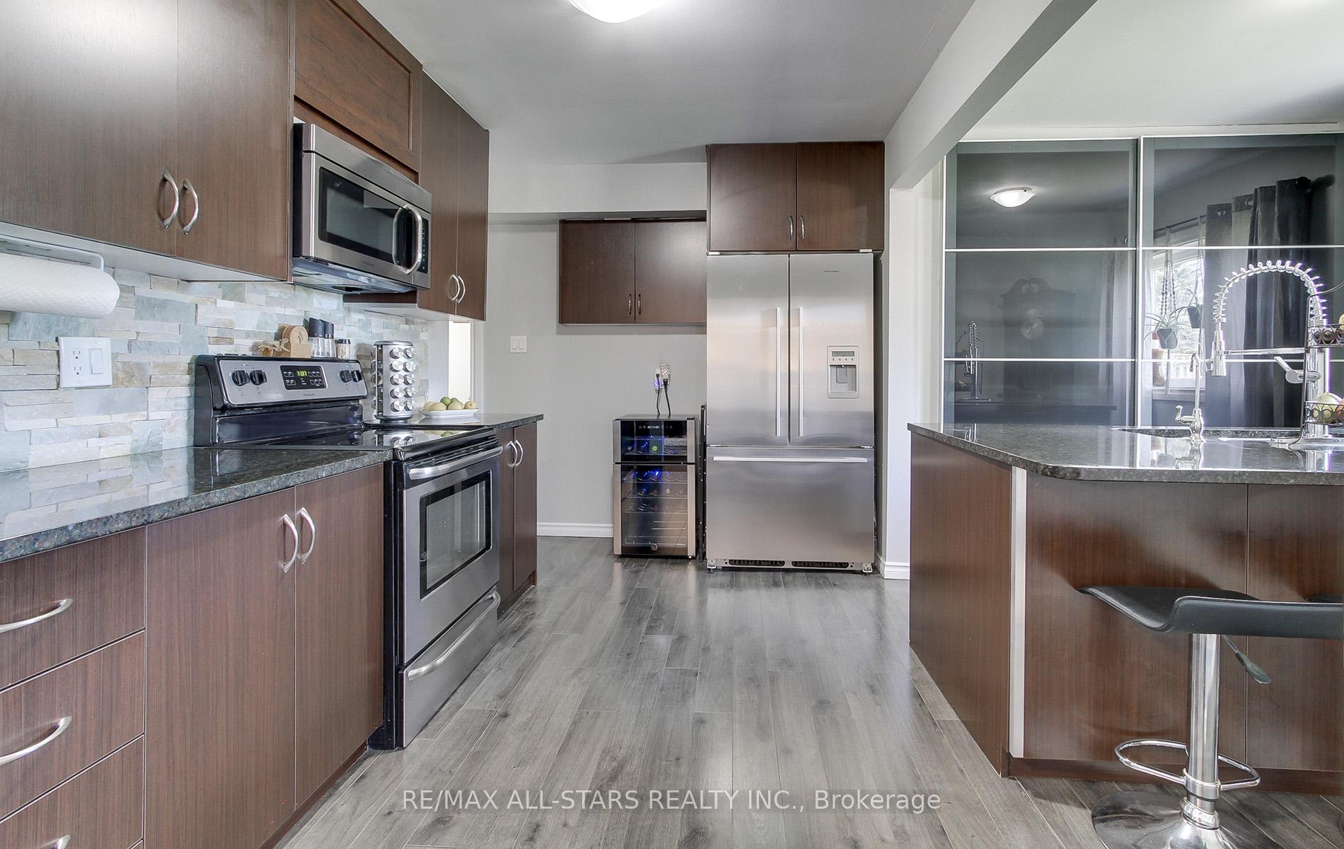 Photo 6 of 297 Walter Drive, Georgina, Keswick South — HOMEH