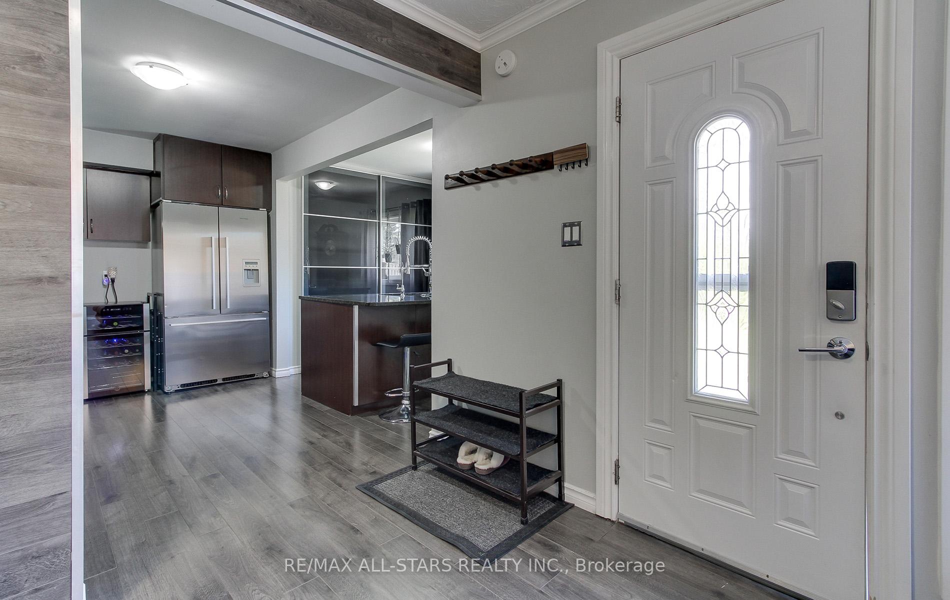Photo 7 of 297 Walter Drive, Georgina, Keswick South — HOMEH