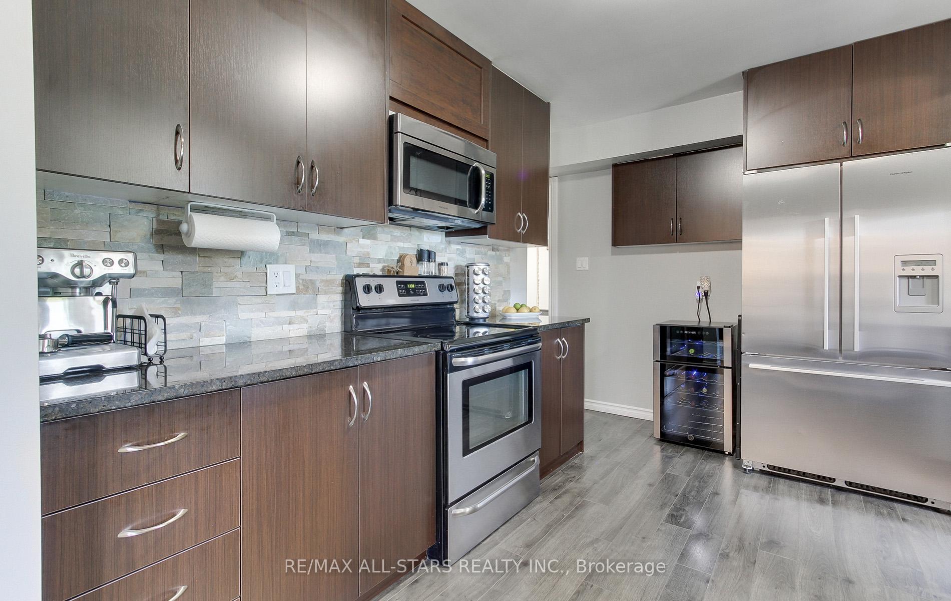 Photo 9 of 297 Walter Drive, Georgina, Keswick South — HOMEH