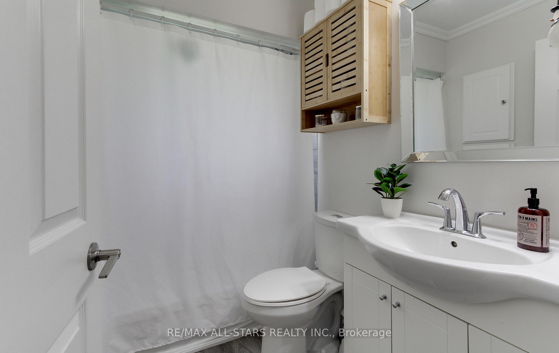 Photo 24 of 297 Walter Drive, Georgina, Keswick South — HOMEH