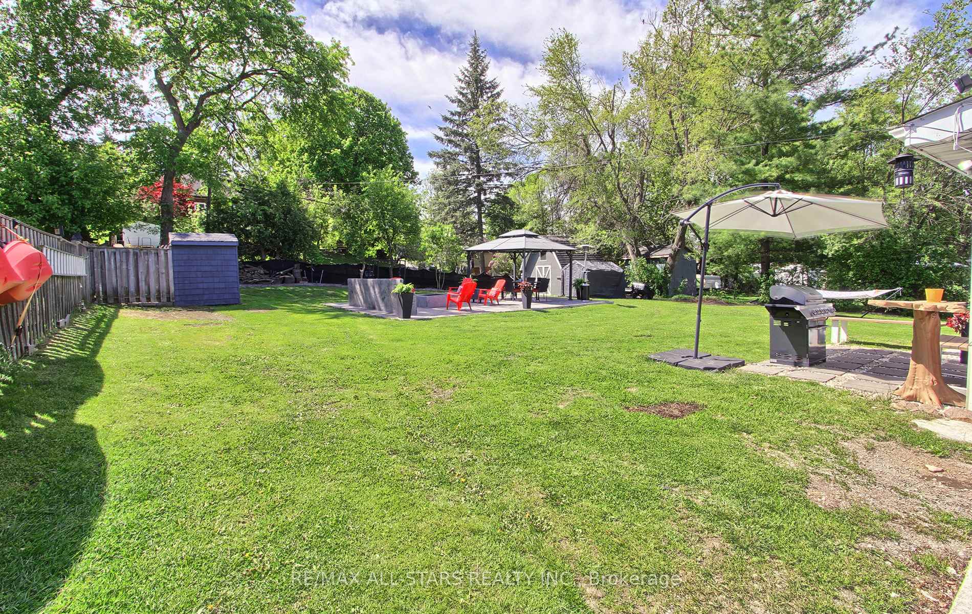 Photo 29 of 297 Walter Drive, Georgina, Keswick South — HOMEH