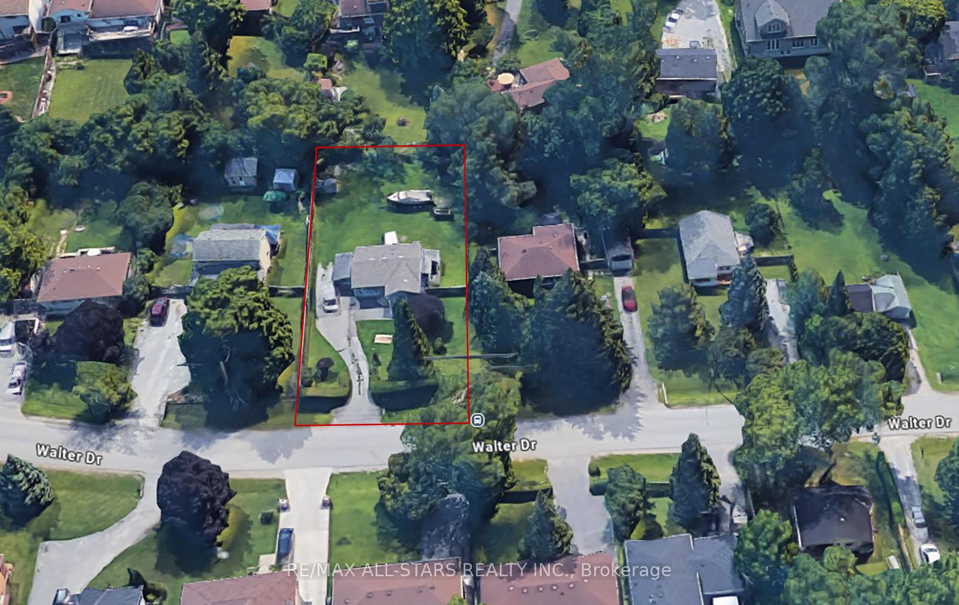 Photo 37 of 297 Walter Drive, Georgina, Keswick South — HOMEH