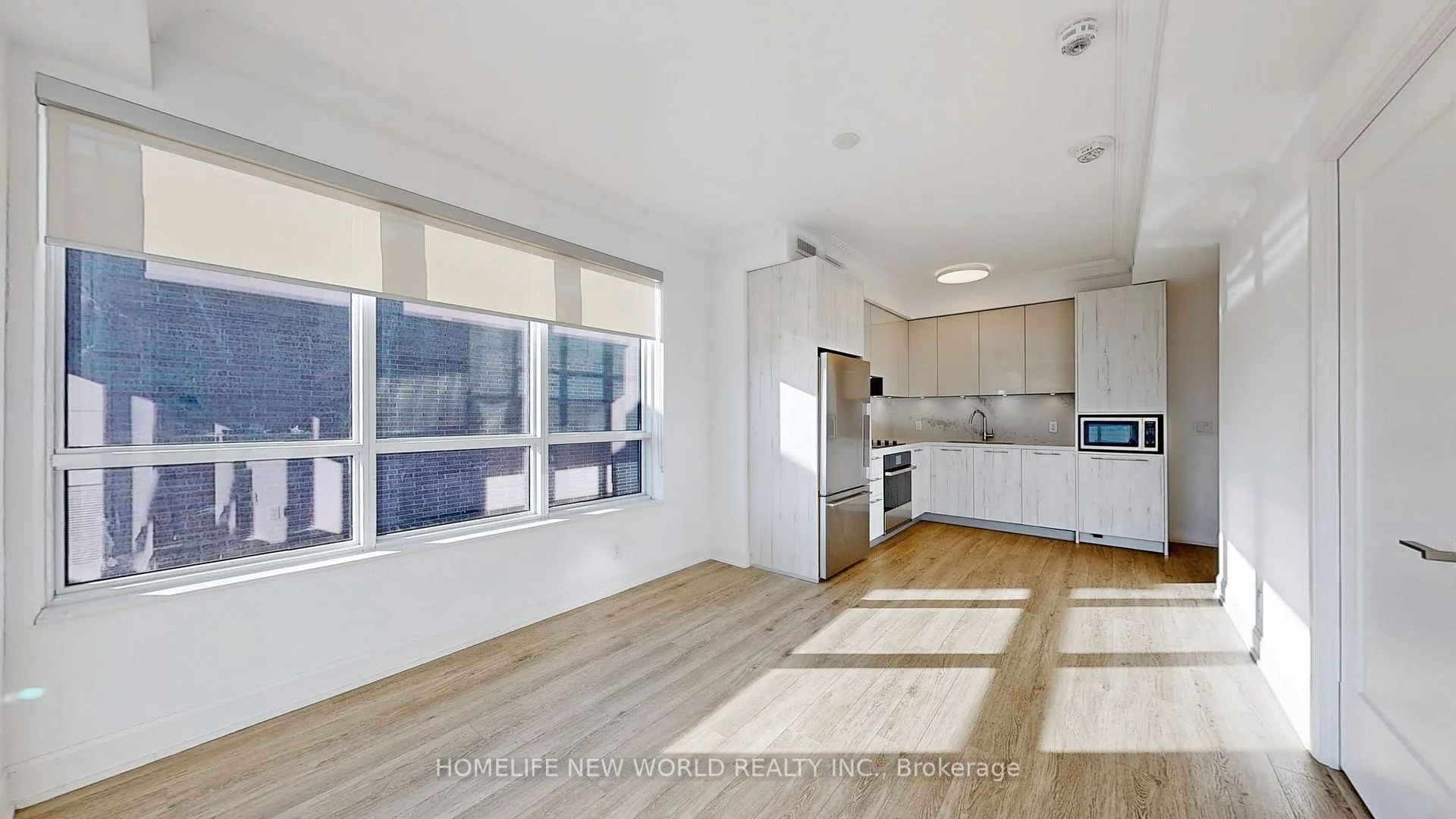 Photo 10 of Unit 303, 18 Water Walk Drive, Markham, Unionville — HOMEH
