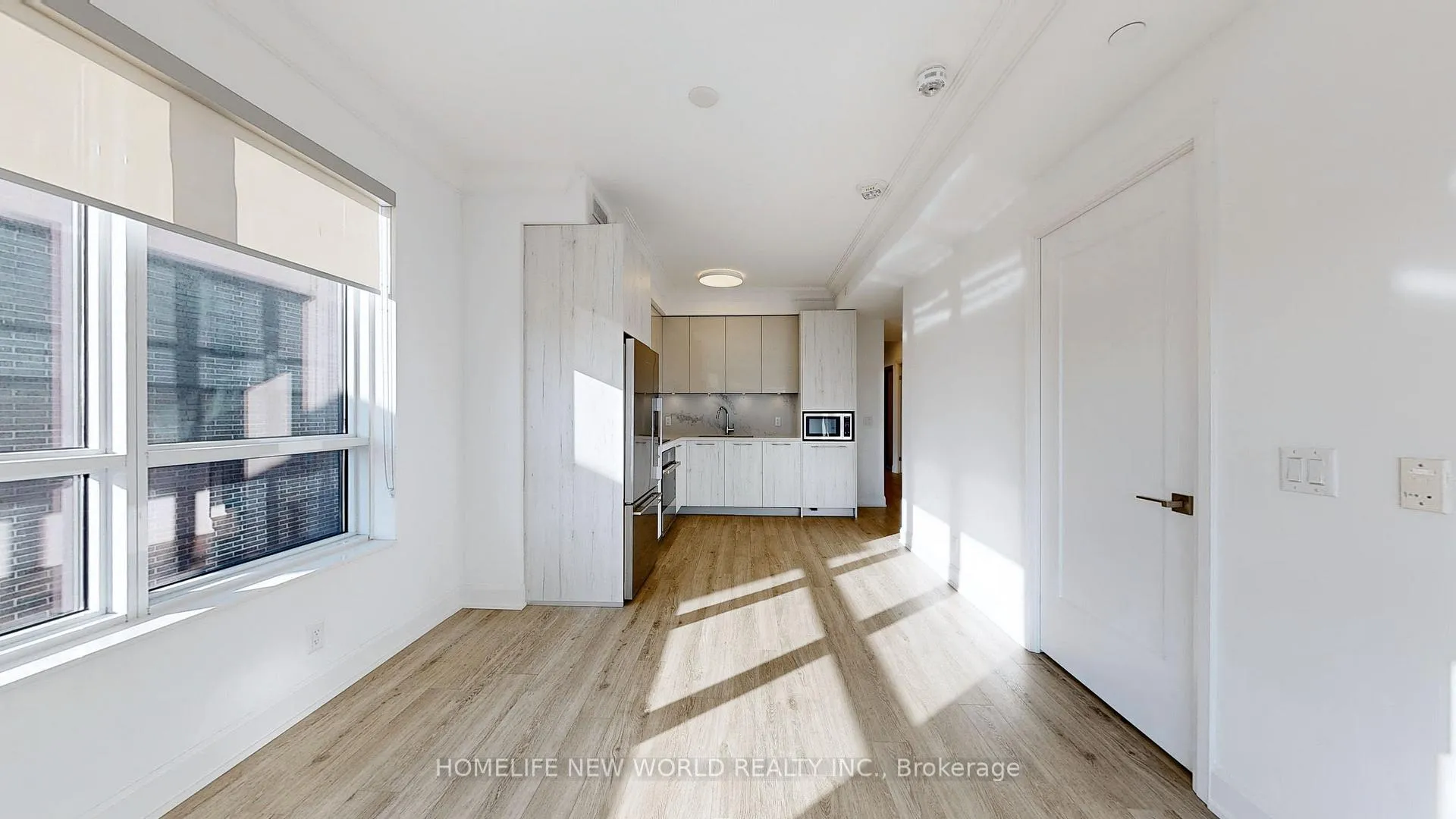 Photo 11 of Unit 303, 18 Water Walk Drive, Markham, Unionville — HOMEH