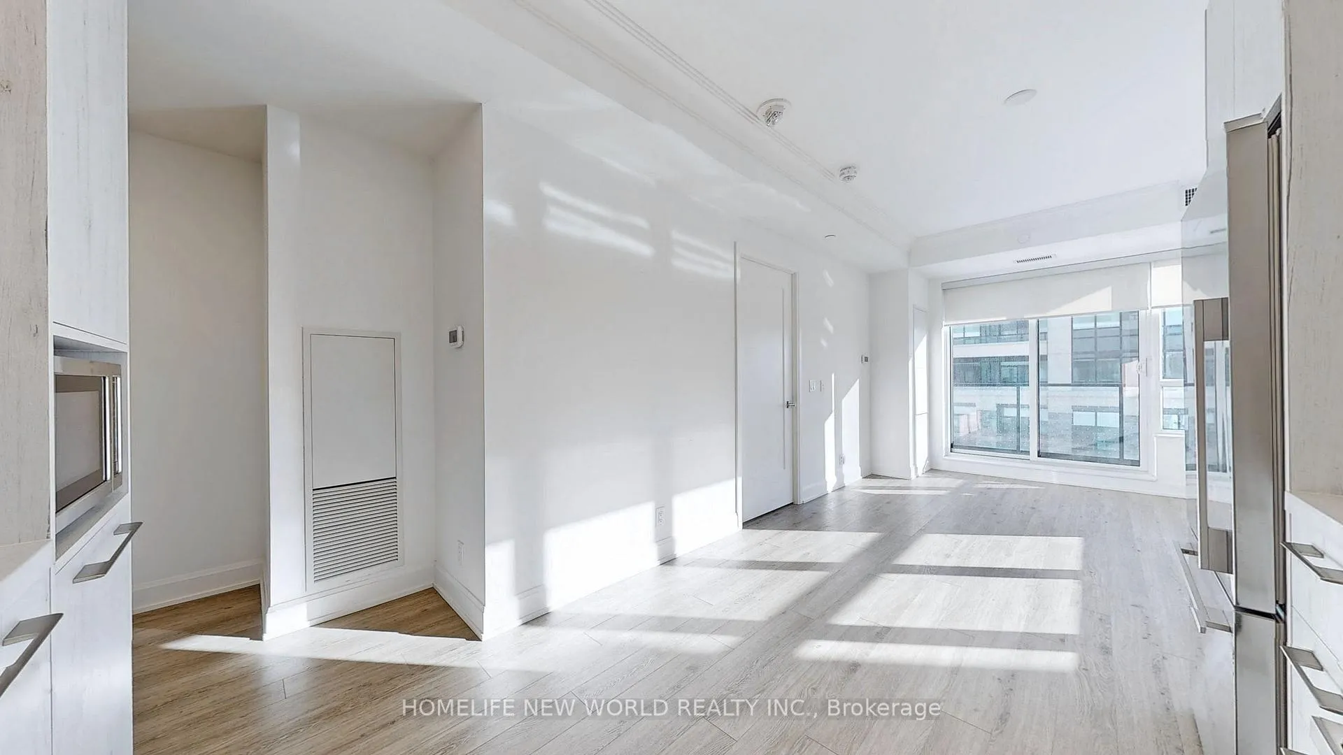 Photo 15 of Unit 303, 18 Water Walk Drive, Markham, Unionville — HOMEH