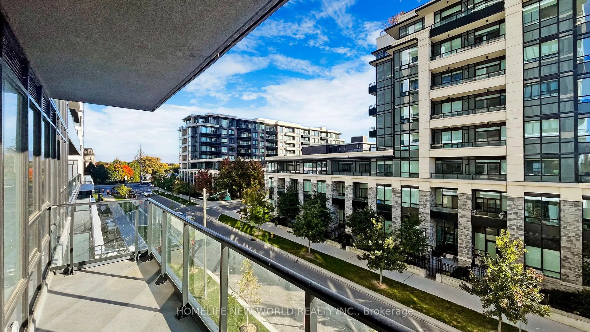 Photo 25 of Unit 303, 18 Water Walk Drive, Markham, Unionville — HOMEH