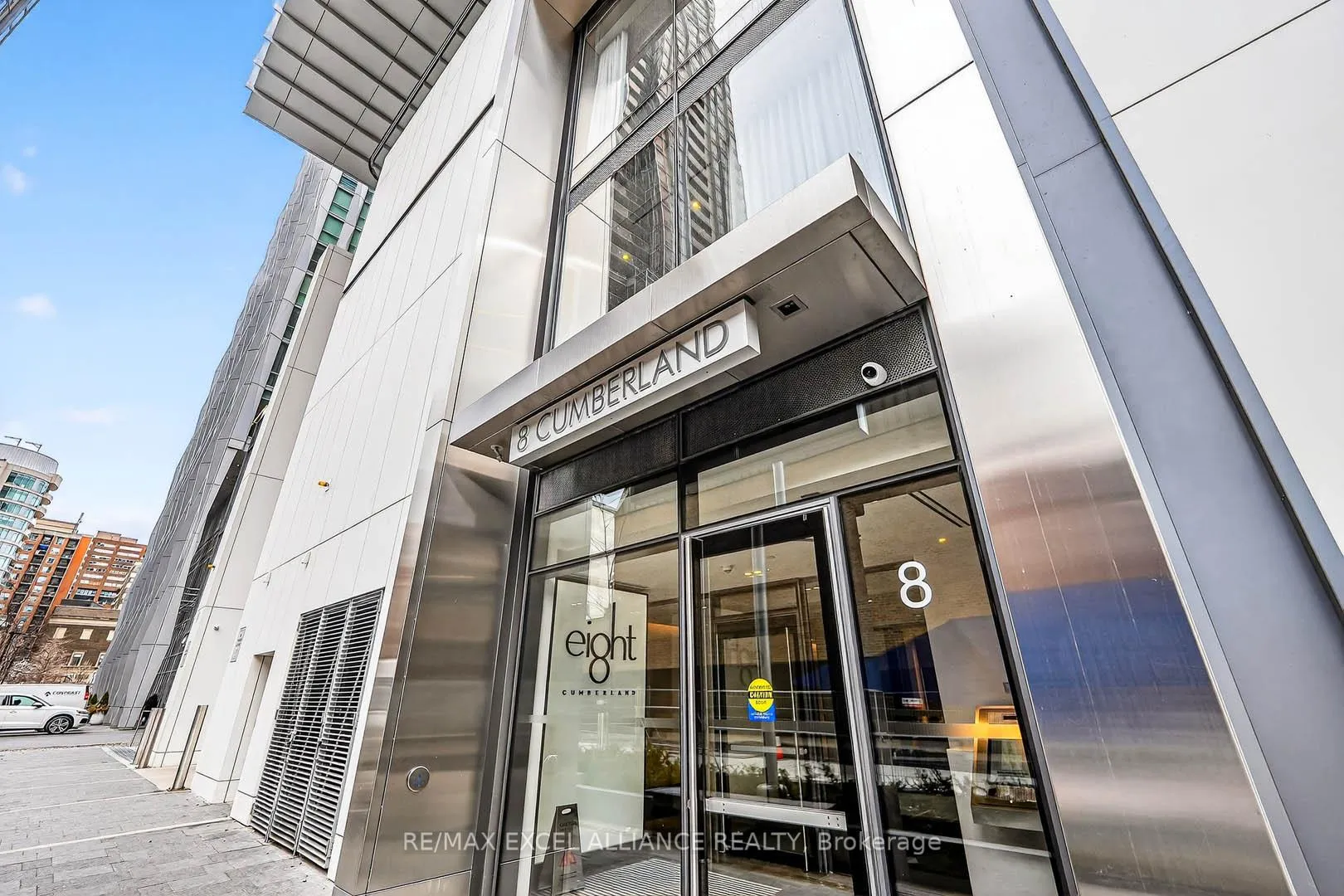 Photo 4 of Unit 2802, 8 Cumberland Street, Toronto, The Annex — HOMEH