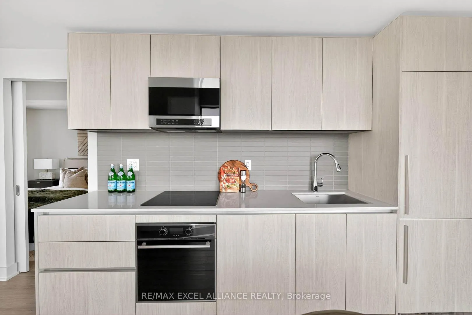 Photo 19 of Unit 2802, 8 Cumberland Street, Toronto, The Annex — HOMEH