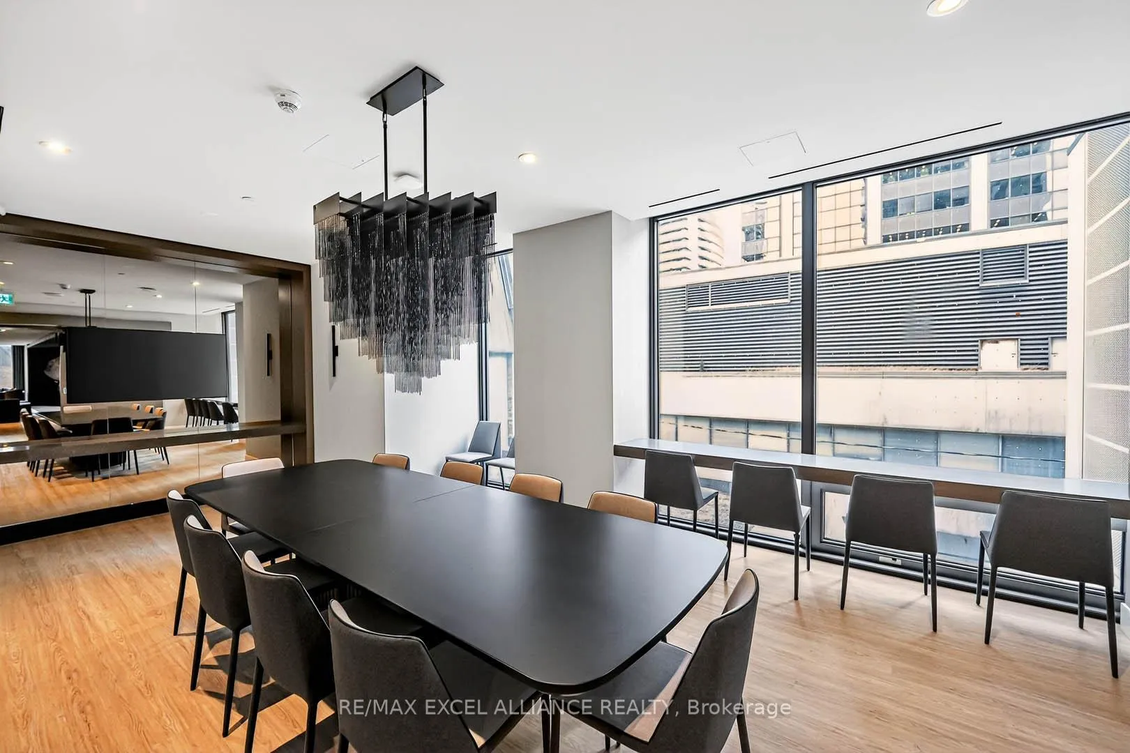 Photo 40 of Unit 2802, 8 Cumberland Street, Toronto, The Annex — HOMEH