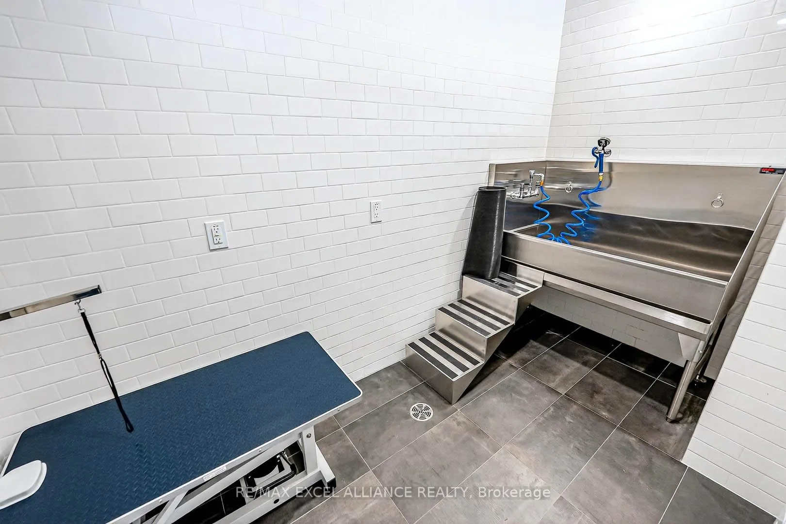 Photo 48 of Unit 2802, 8 Cumberland Street, Toronto, The Annex — HOMEH