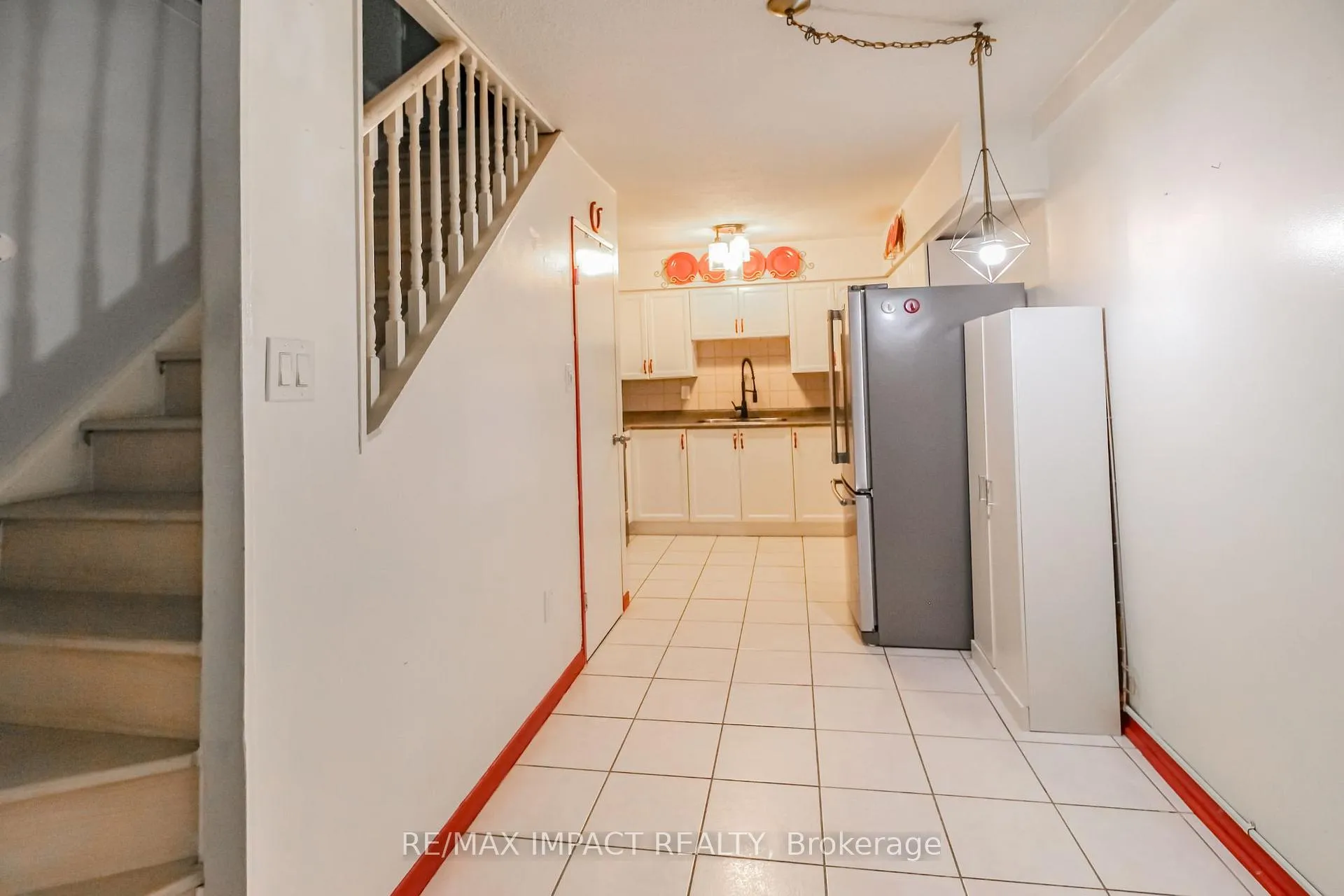 Photo 16 of Unit 112, 454 Centre Street S, Oshawa, Central — HOMEH