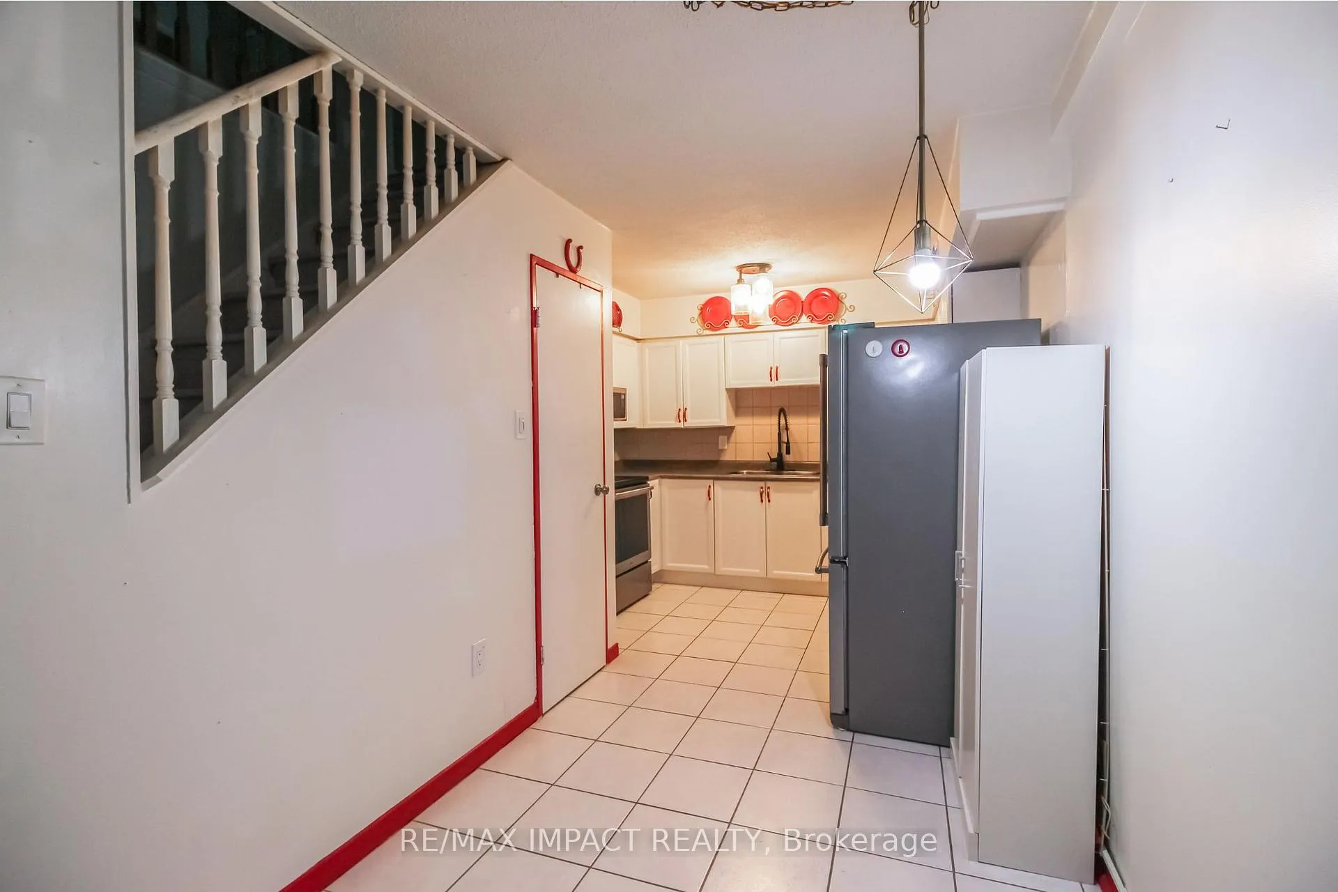 Photo 17 of Unit 112, 454 Centre Street S, Oshawa, Central — HOMEH