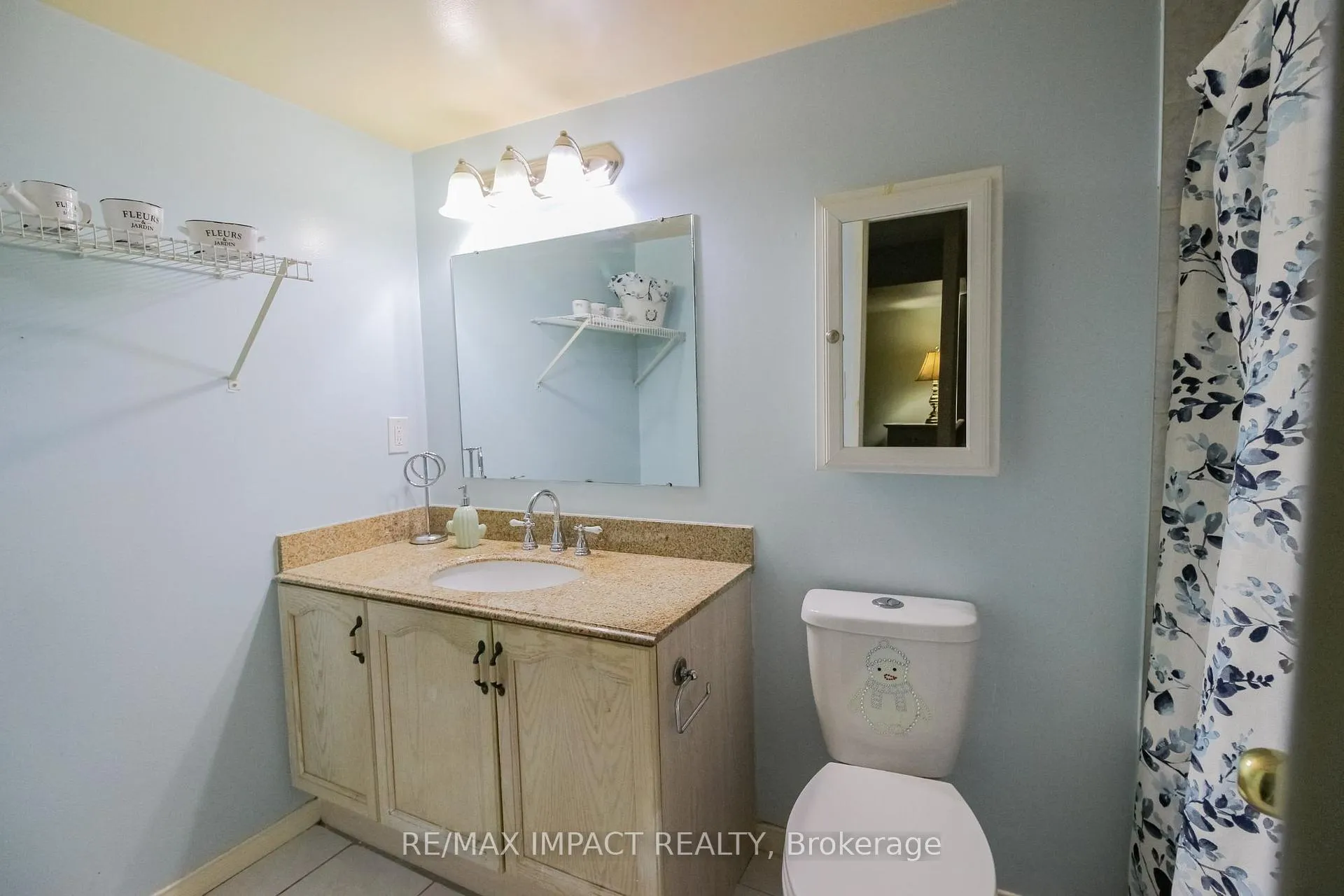 Photo 25 of Unit 112, 454 Centre Street S, Oshawa, Central — HOMEH