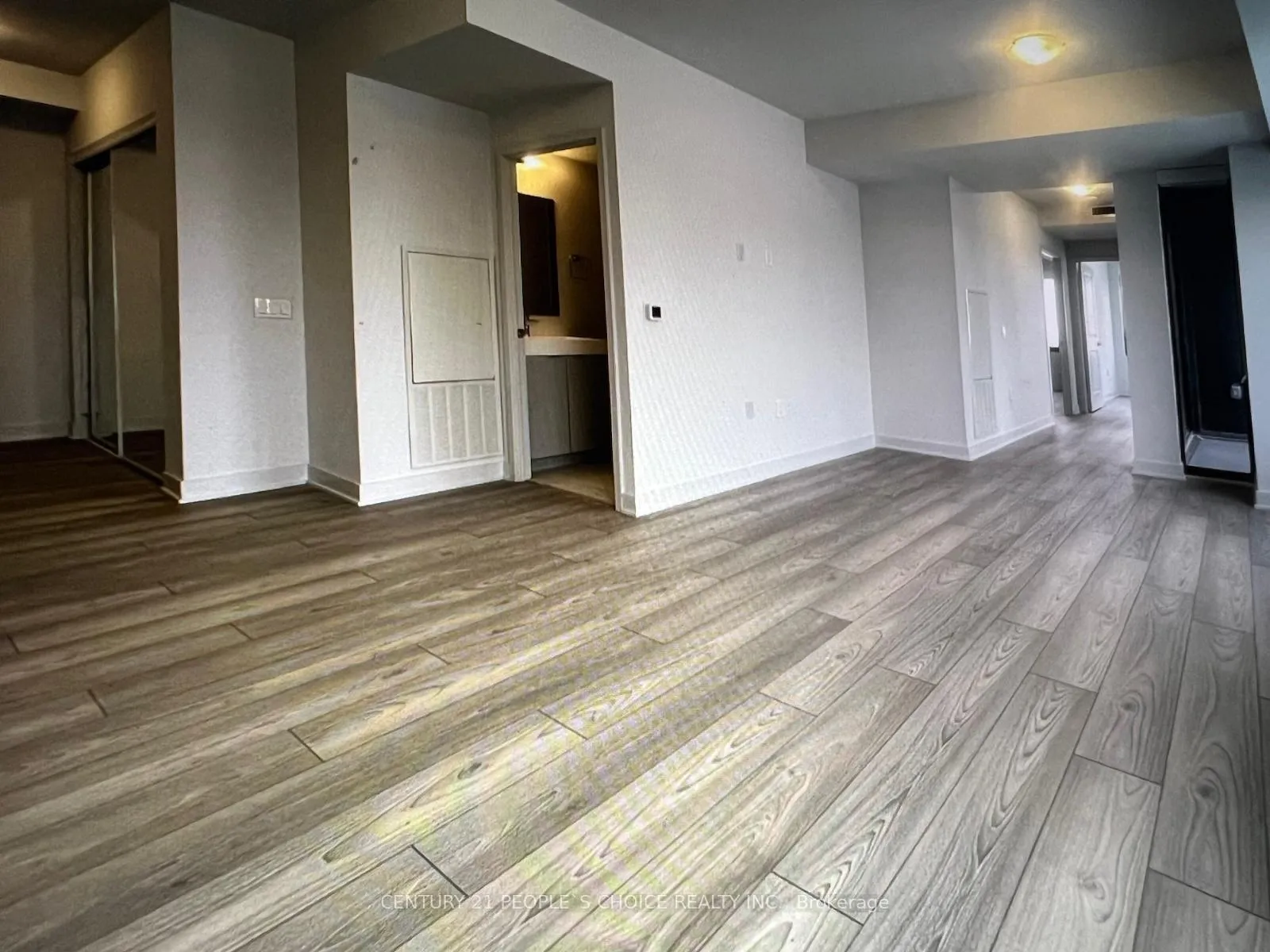 Photo 8 of Unit 2810, 2920 Highway 7 Road, Vaughan, Concord — HOMEH