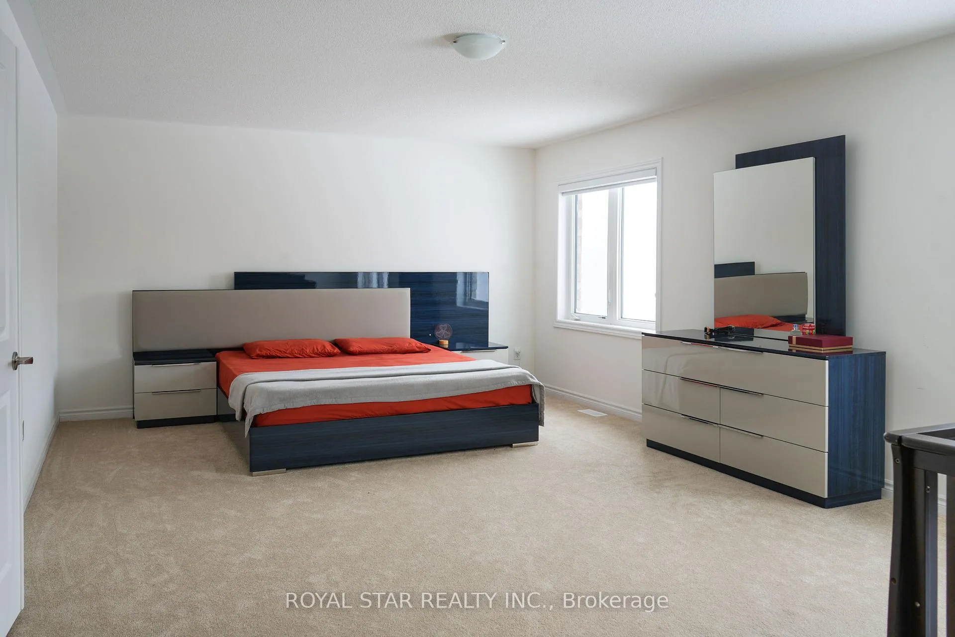 Photo 22 of 144 Rosanne Circle, Wasaga Beach — HOMEH