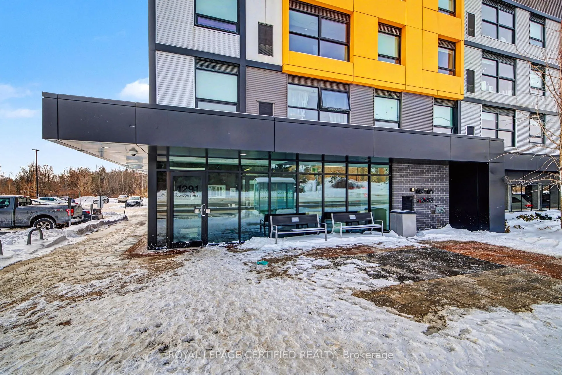 Photo 2 of Unit 204, 1291 Gordon Street, Guelph, Kortright West — HOMEH