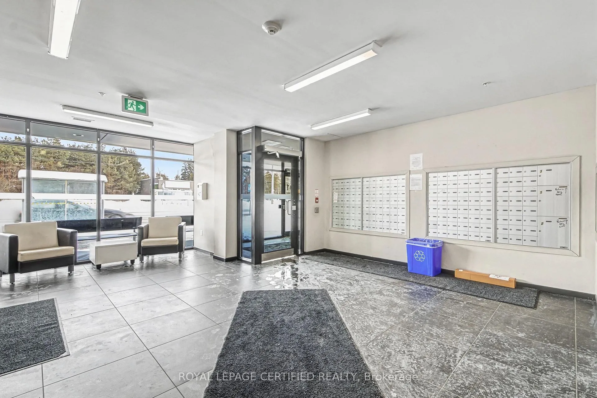 Photo 4 of Unit 204, 1291 Gordon Street, Guelph, Kortright West — HOMEH