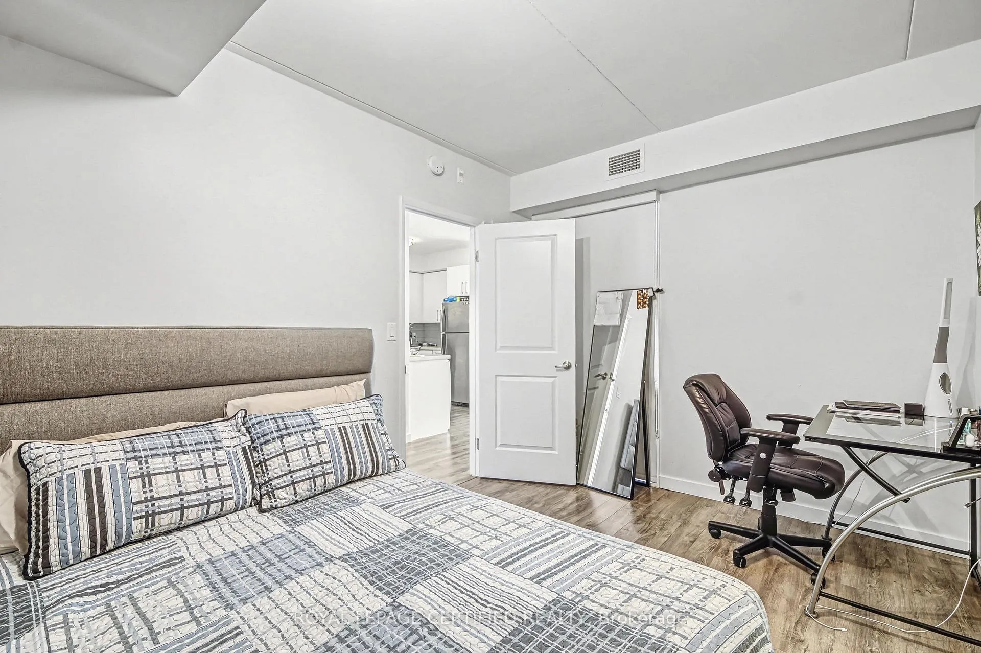 Photo 25 of Unit 204, 1291 Gordon Street, Guelph, Kortright West — HOMEH