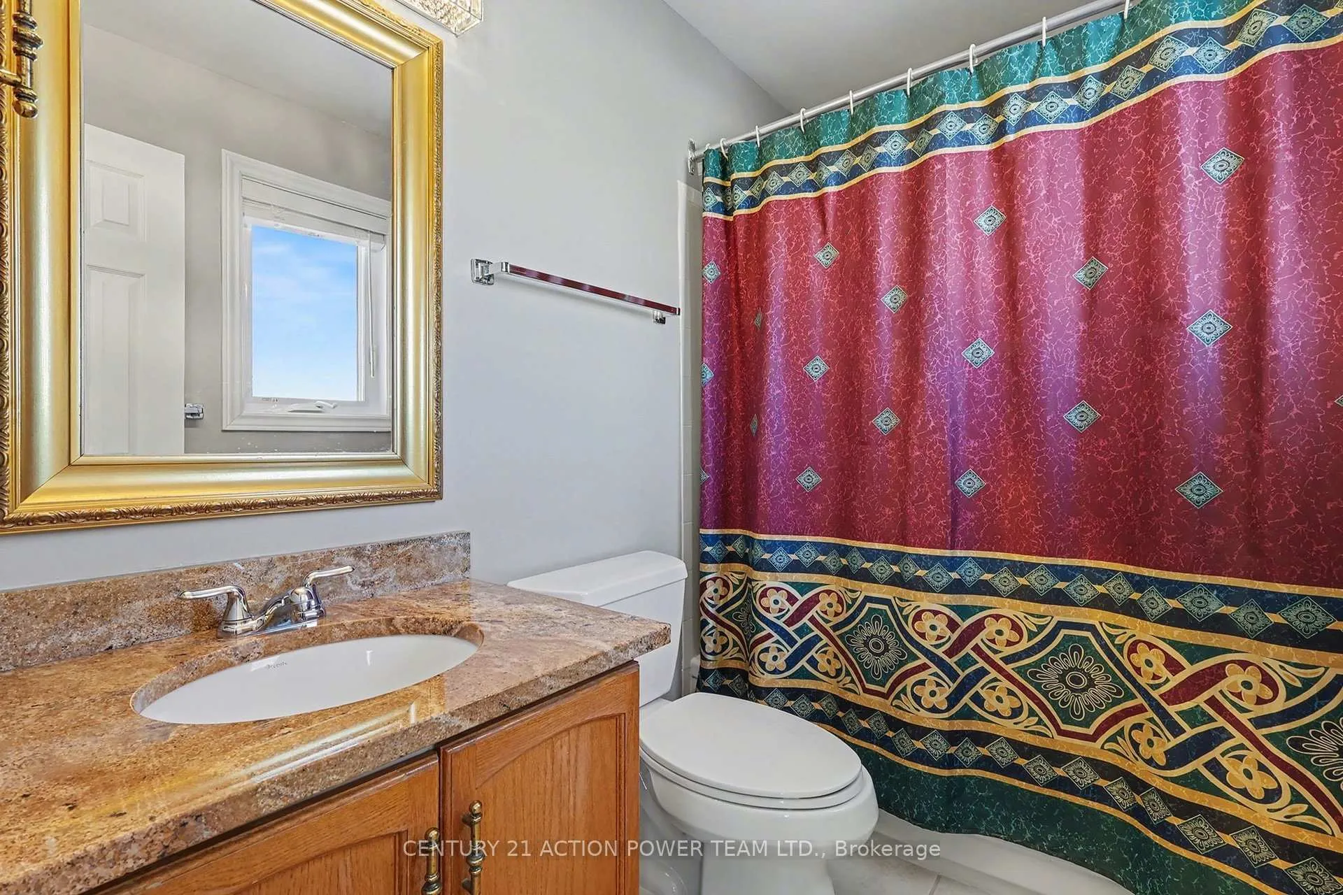 Photo 28 of 82 Burlington Crescent, Ottawa, Hunt Club Park/Greenboro — HOMEH