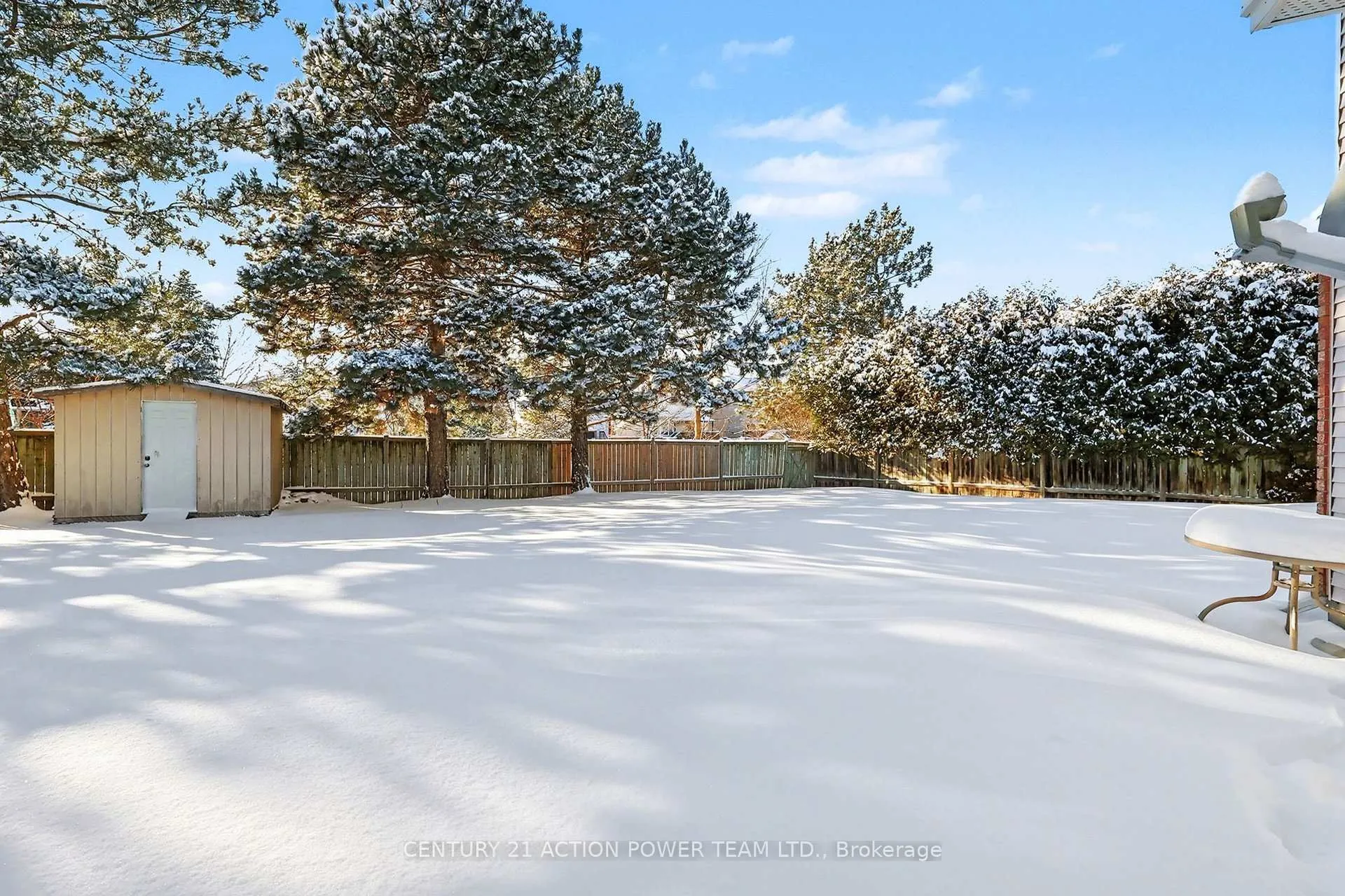 Photo 39 of 82 Burlington Crescent, Ottawa, Hunt Club Park/Greenboro — HOMEH