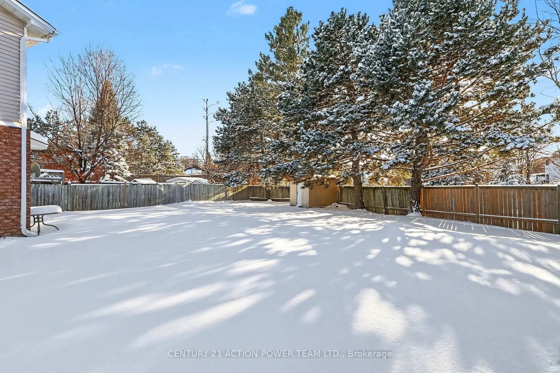 Photo 40 of 82 Burlington Crescent, Ottawa, Hunt Club Park/Greenboro — HOMEH