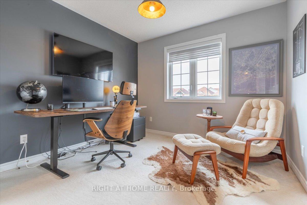 Photo 15 of 117 Collier Crescent, Essa, Angus — HOMEH