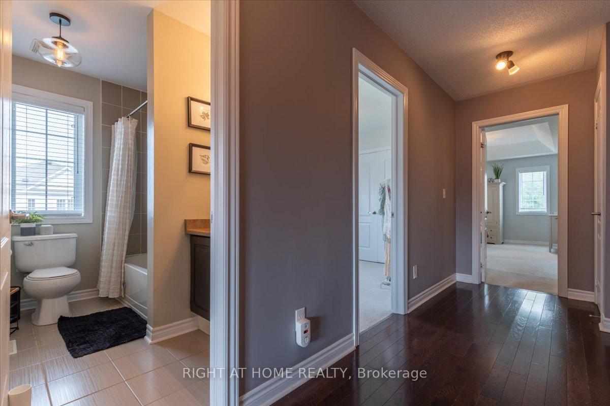 Photo 17 of 117 Collier Crescent, Essa, Angus — HOMEH