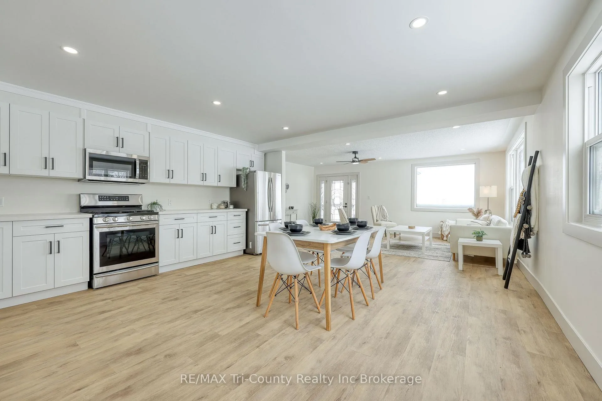 Photo 10 of 50307 Talbot Line, Malahide, Rural Malahide — HOMEH