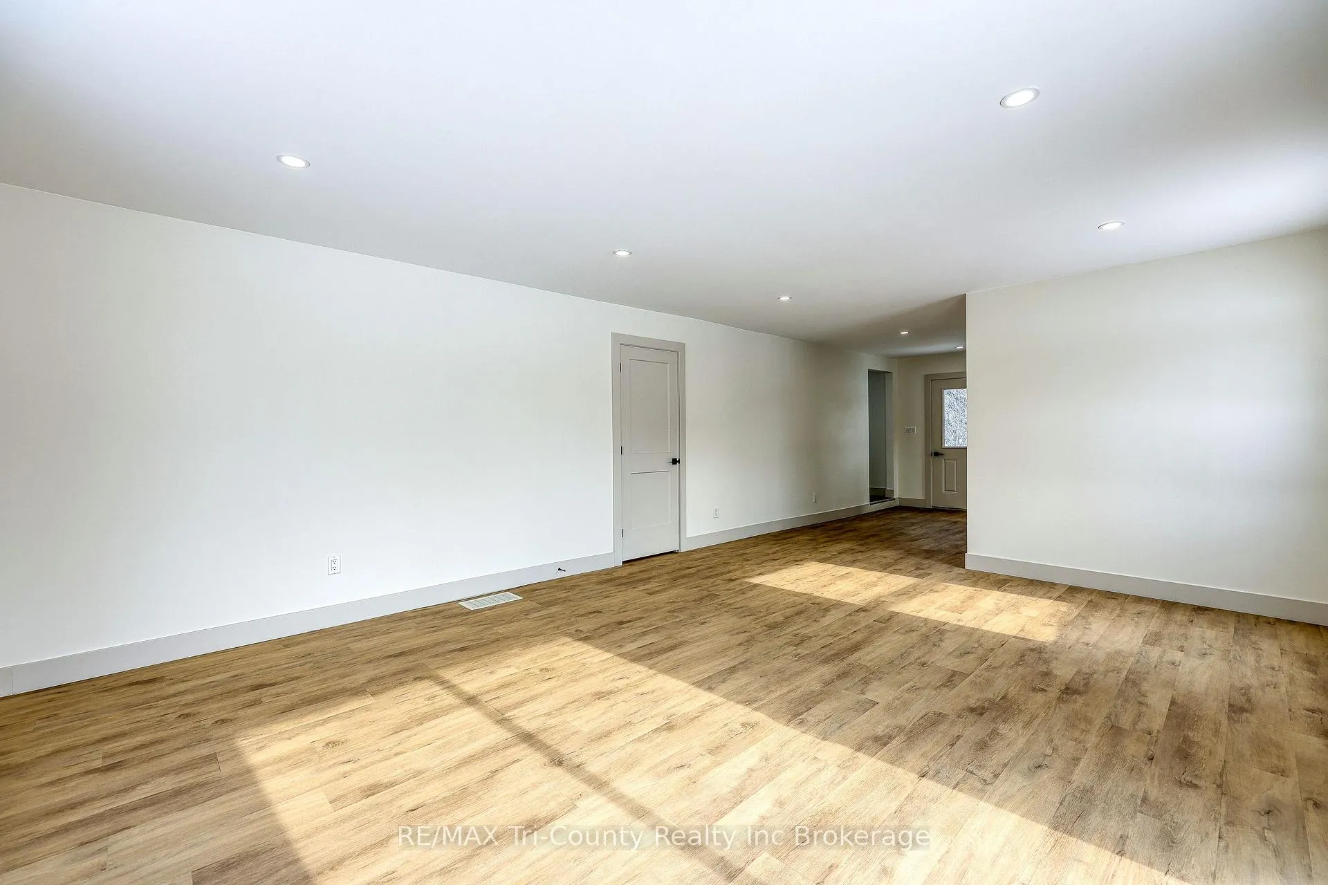 Photo 23 of 50307 Talbot Line, Malahide, Rural Malahide — HOMEH