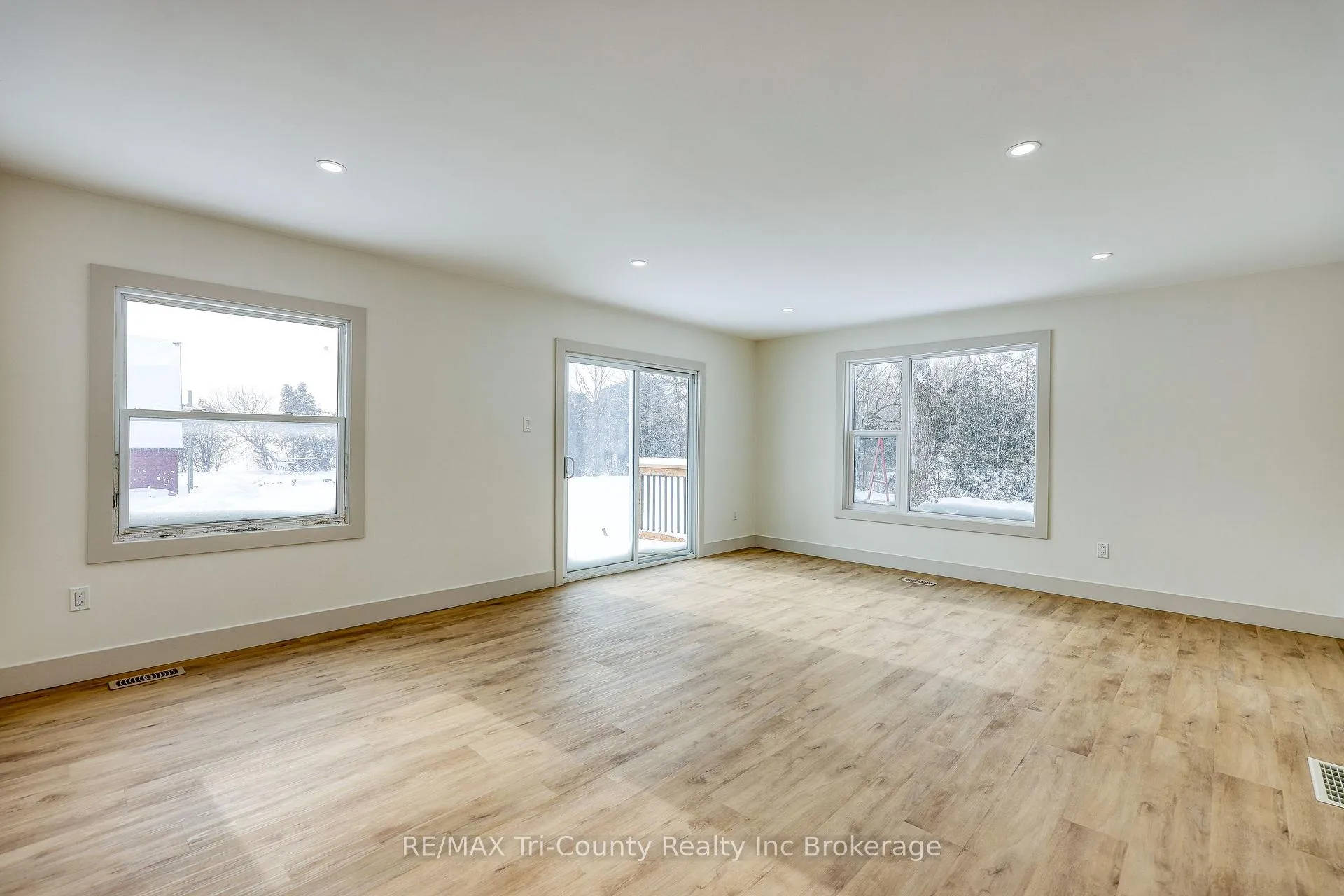 Photo 24 of 50307 Talbot Line, Malahide, Rural Malahide — HOMEH